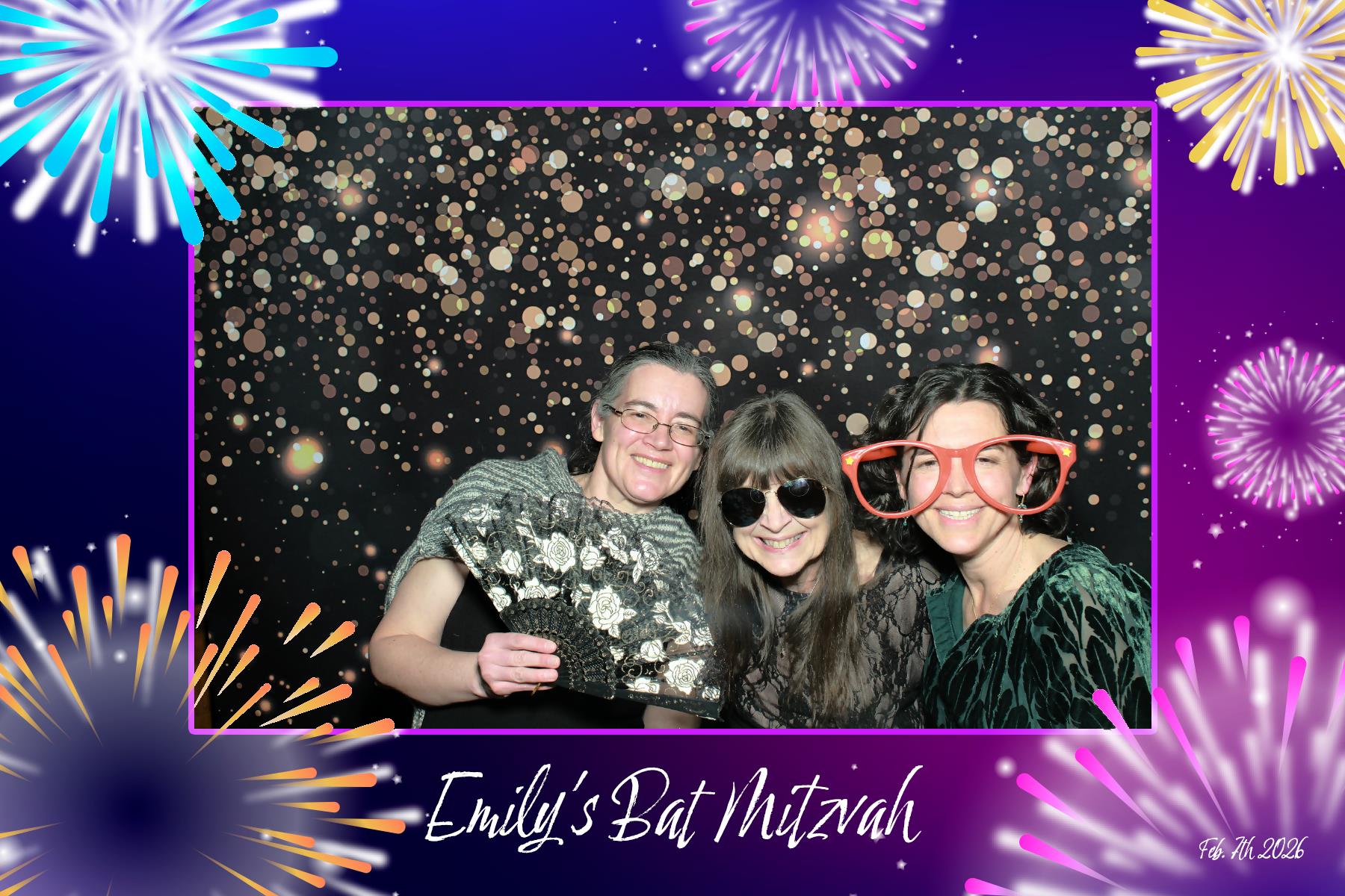 Emily's Bat Mitzvah | View more photos from the event at v1.boothgallery.com/u/PhoBoCo/Emilys-Bat-Mitzvah