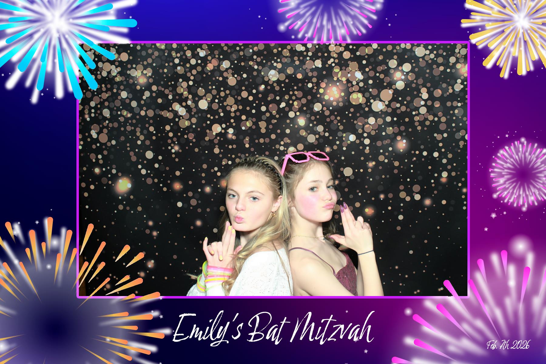 Emily's Bat Mitzvah | View more photos from the event at v1.boothgallery.com/u/PhoBoCo/Emilys-Bat-Mitzvah