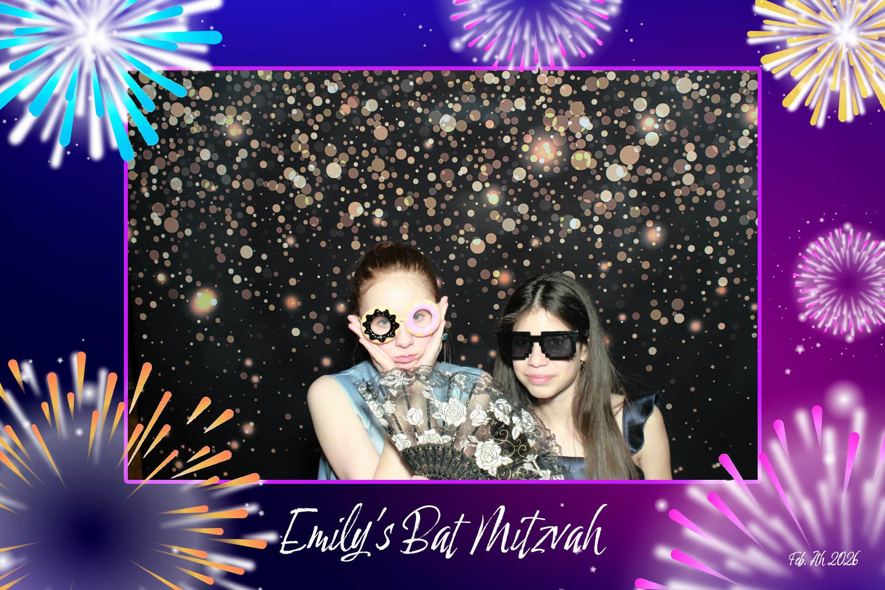 Emily's Bat Mitzvah | View more photos from the event at v1.boothgallery.com/u/PhoBoCo/Emilys-Bat-Mitzvah