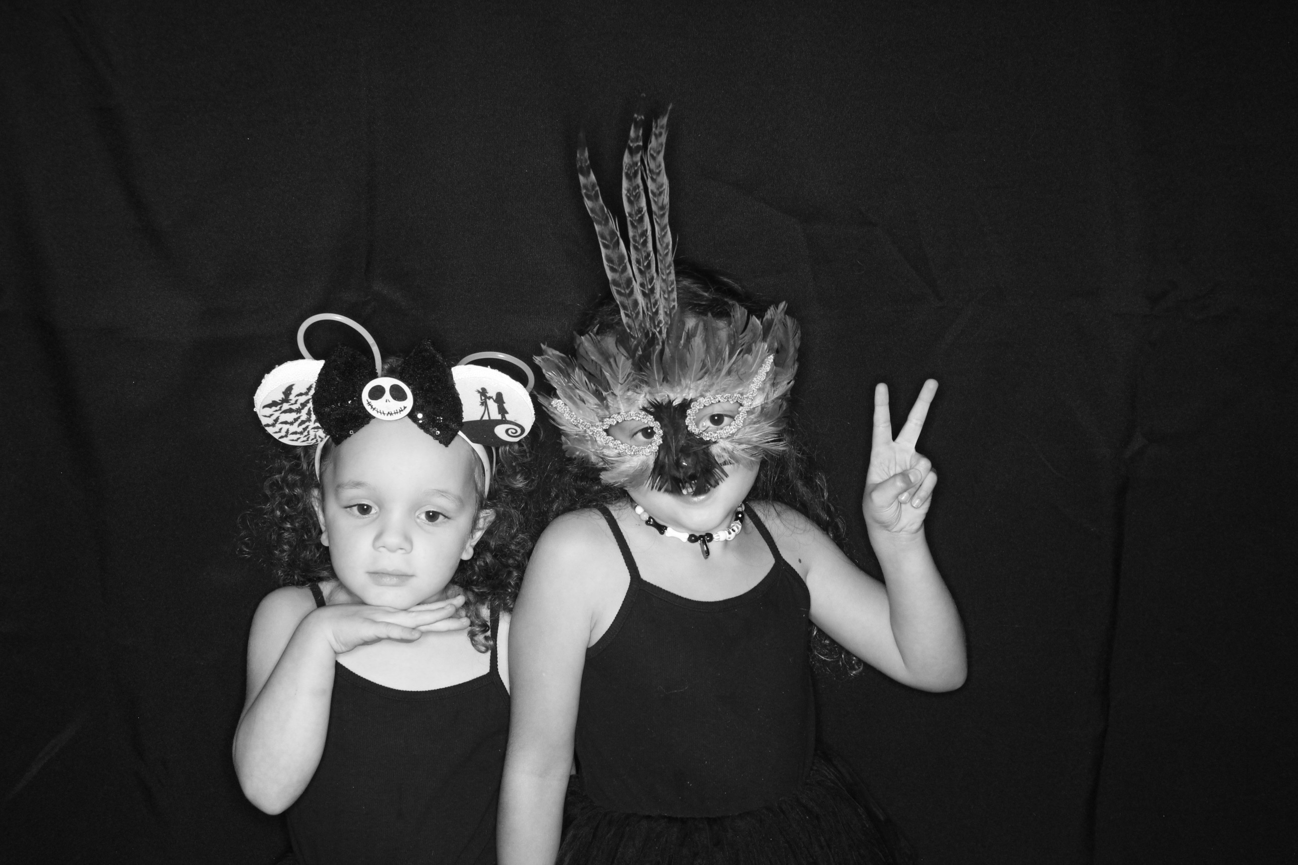 Ashley and Andrew | View more photos from the event at gallery.photoboothbillings.com/u/PhotoBoothBillings/Ashley-and-Andrew