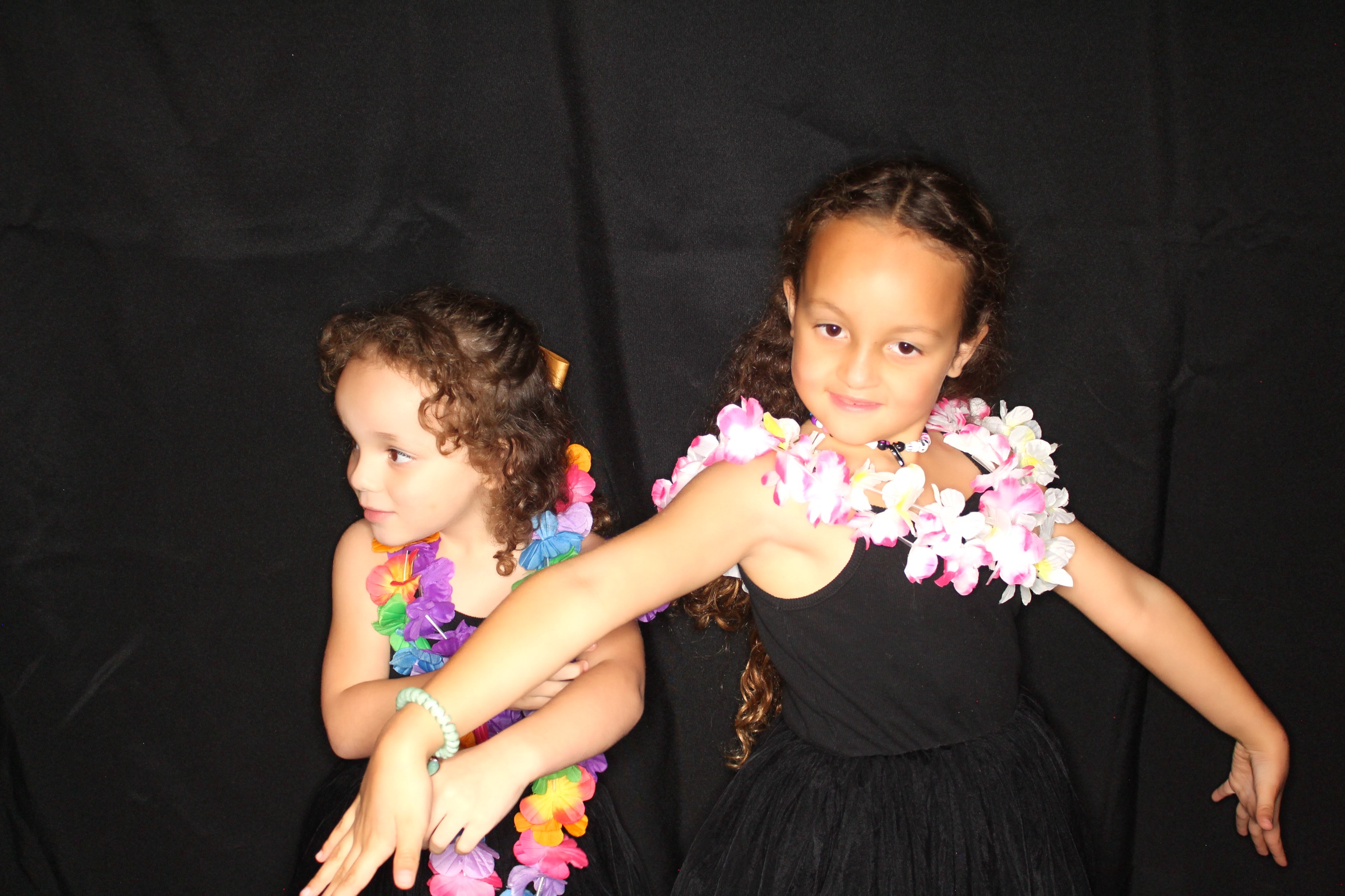 Ashley and Andrew | View more photos from the event at gallery.photoboothbillings.com/u/PhotoBoothBillings/Ashley-and-Andrew