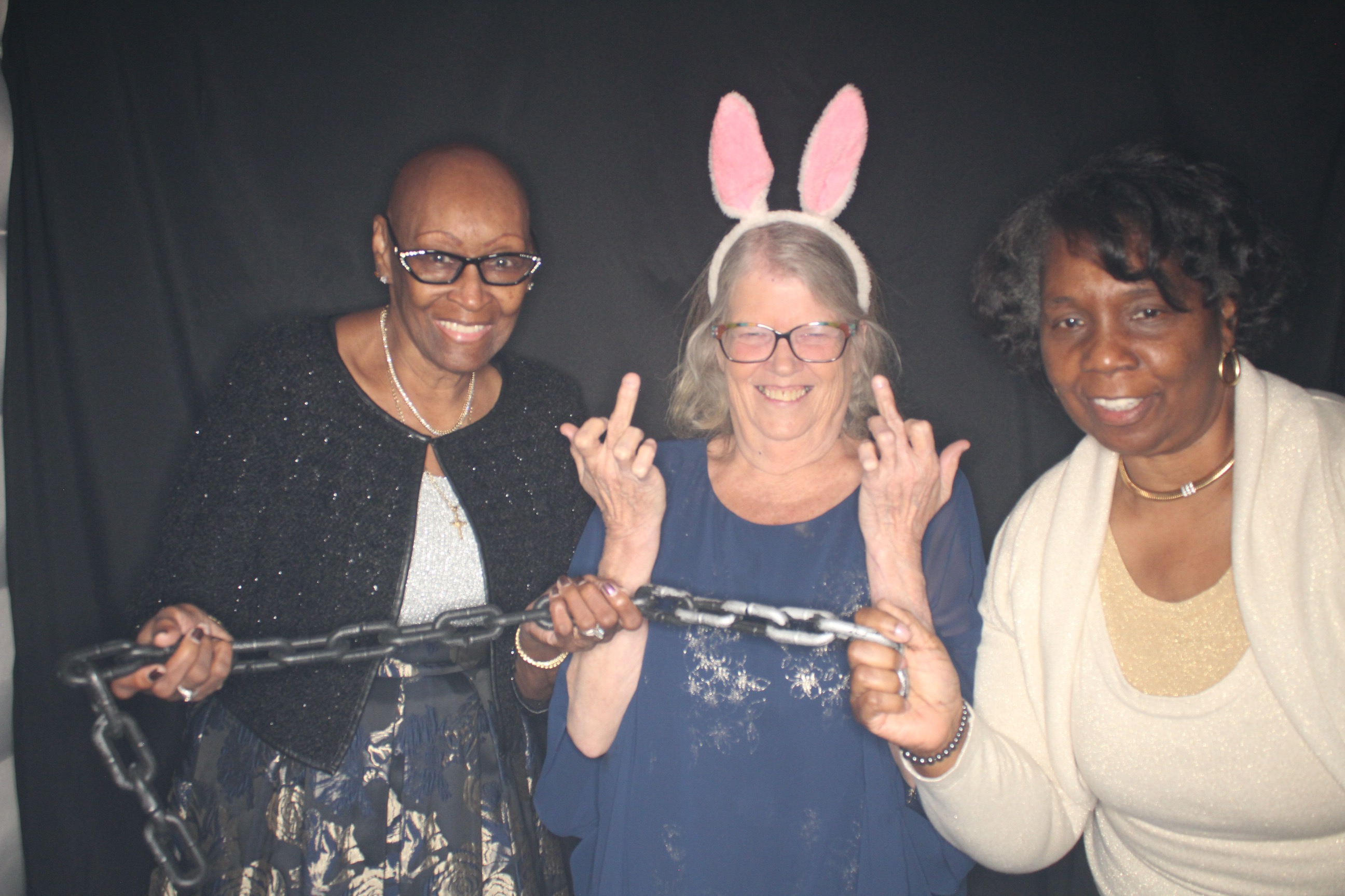 Ashley and Andrew | View more photos from the event at gallery.photoboothbillings.com/u/PhotoBoothBillings/Ashley-and-Andrew