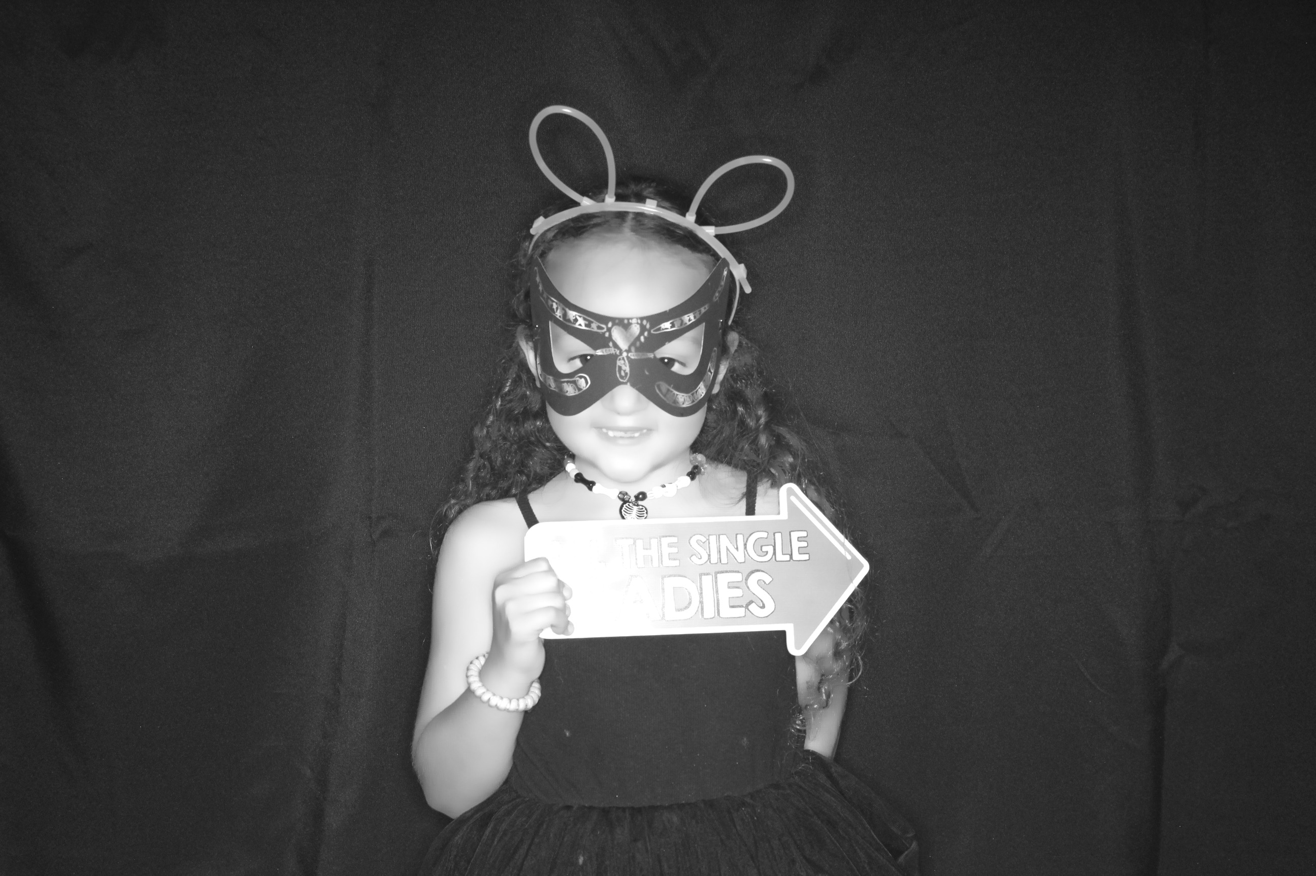 Ashley and Andrew | View more photos from the event at gallery.photoboothbillings.com/u/PhotoBoothBillings/Ashley-and-Andrew