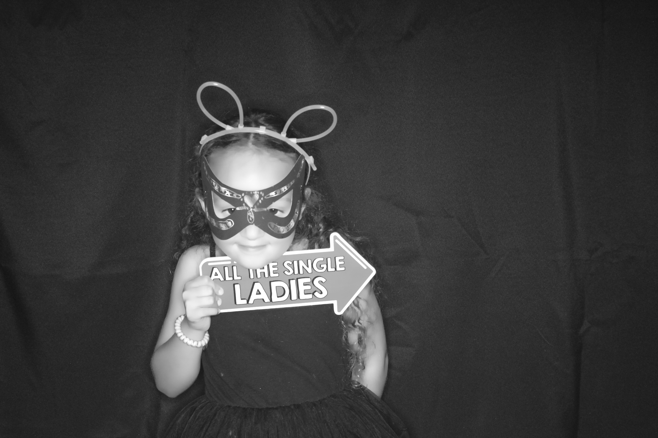 Ashley and Andrew | View more photos from the event at gallery.photoboothbillings.com/u/PhotoBoothBillings/Ashley-and-Andrew