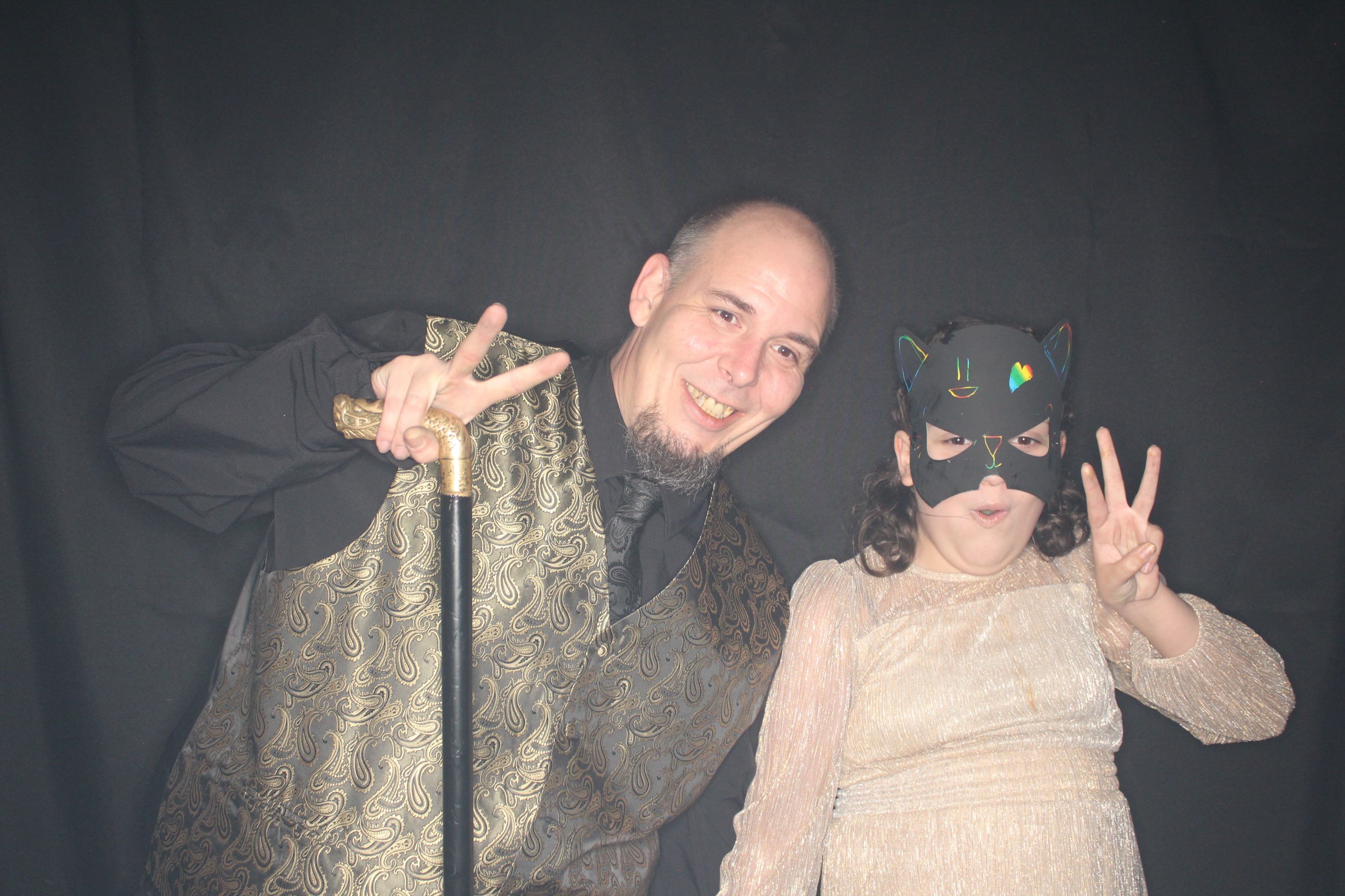 Ashley and Andrew | View more photos from the event at gallery.photoboothbillings.com/u/PhotoBoothBillings/Ashley-and-Andrew