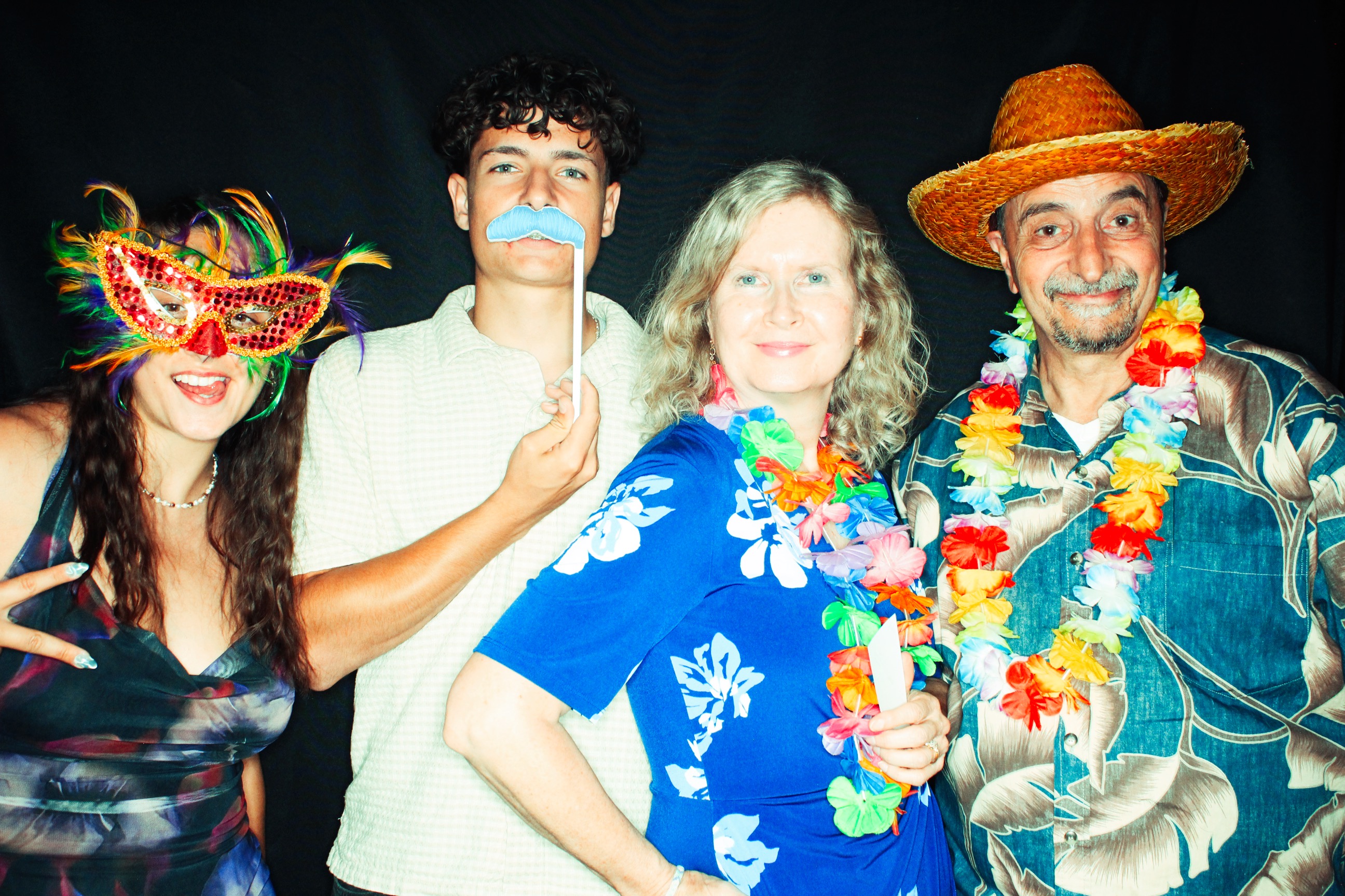 Ashley and Malcolm | View more photos from the event at gallery.photoboothbillings.com/u/PhotoBoothBillings/Ashley-and-Malcolm