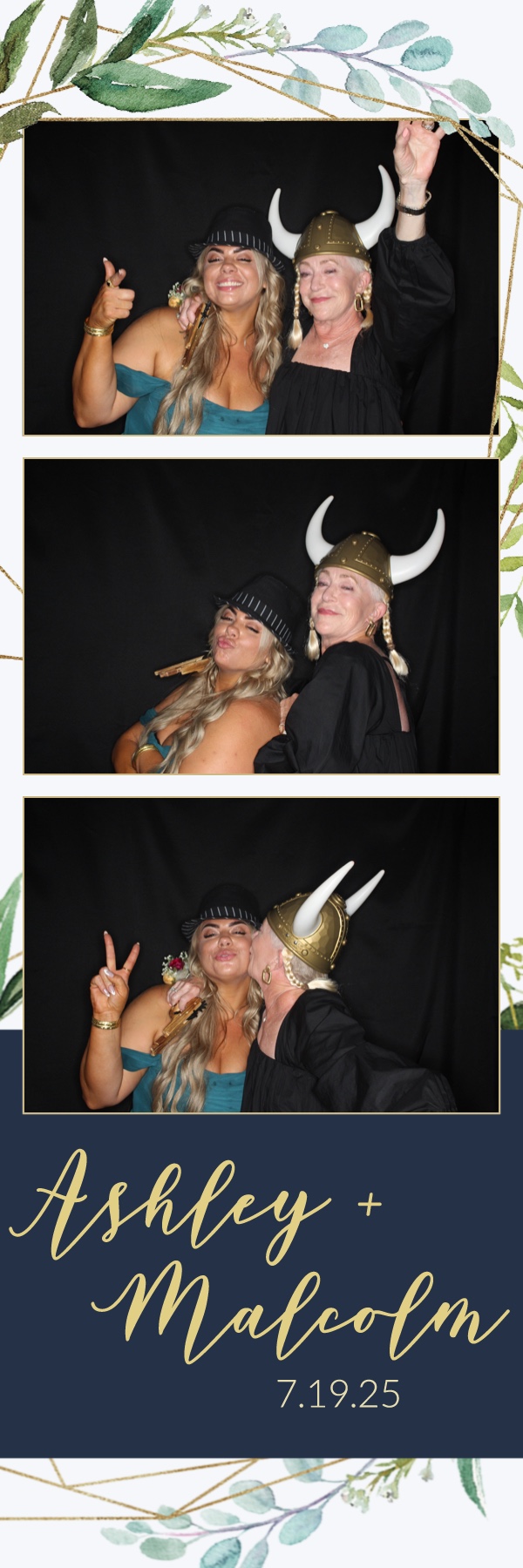 Ashley and Malcolm | View more photos from the event at gallery.photoboothbillings.com/u/PhotoBoothBillings/Ashley-and-Malcolm