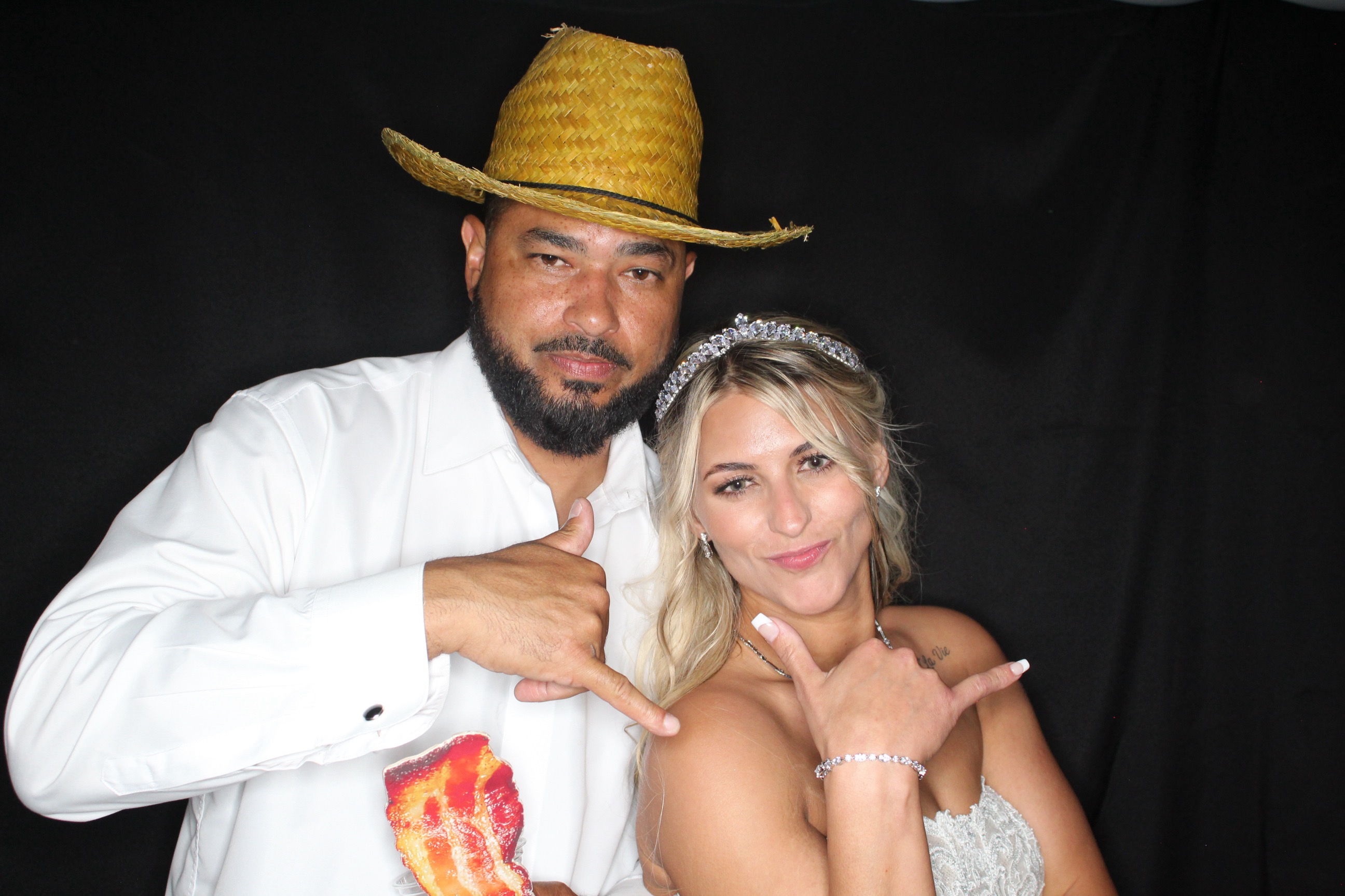 Ashley and Malcolm | View more photos from the event at gallery.photoboothbillings.com/u/PhotoBoothBillings/Ashley-and-Malcolm