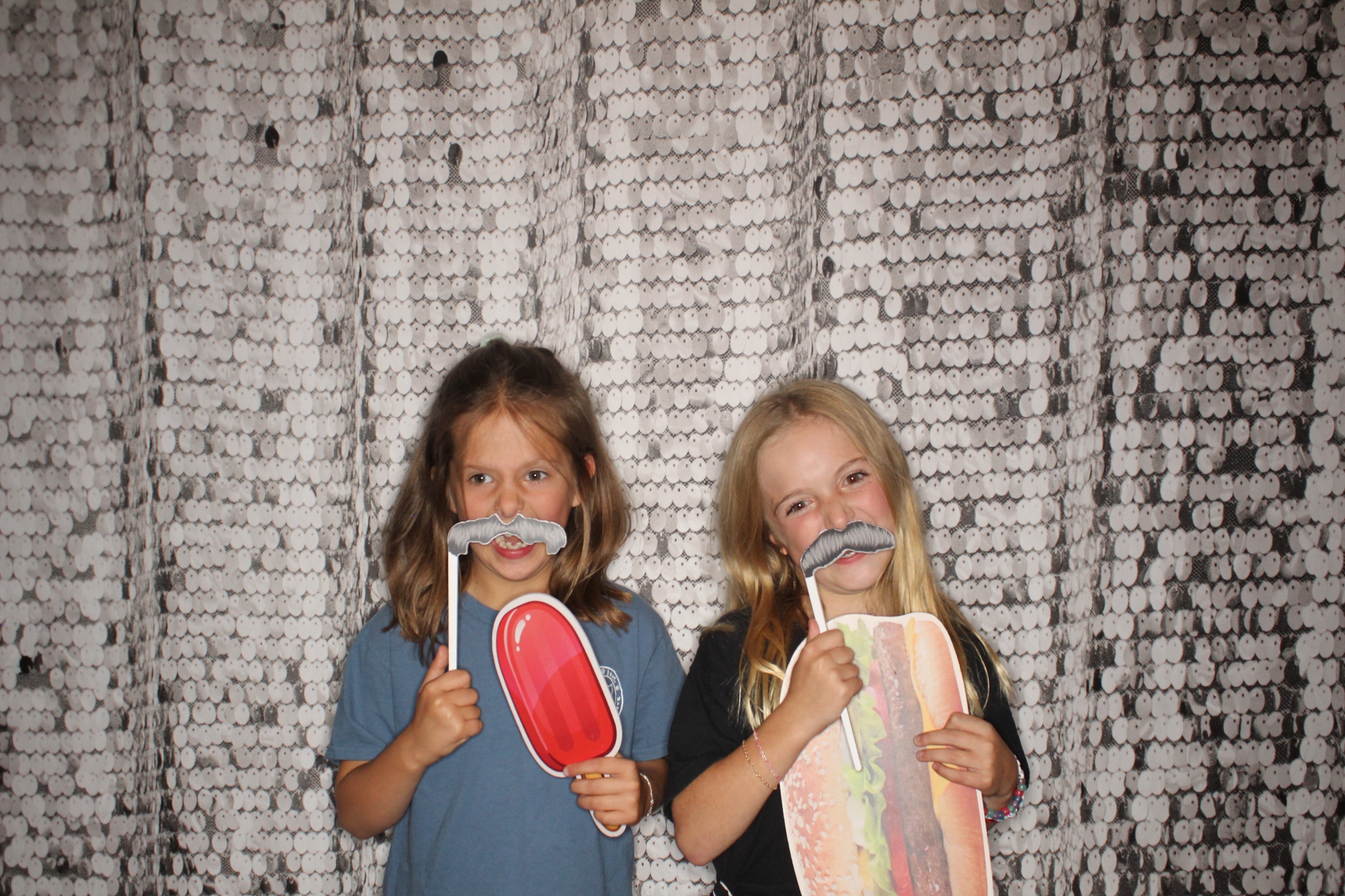 Courtney's Birthday | View more photos from the event at gallery.photoboothbillings.com/u/PhotoBoothBillings/Courtneys-Birthday