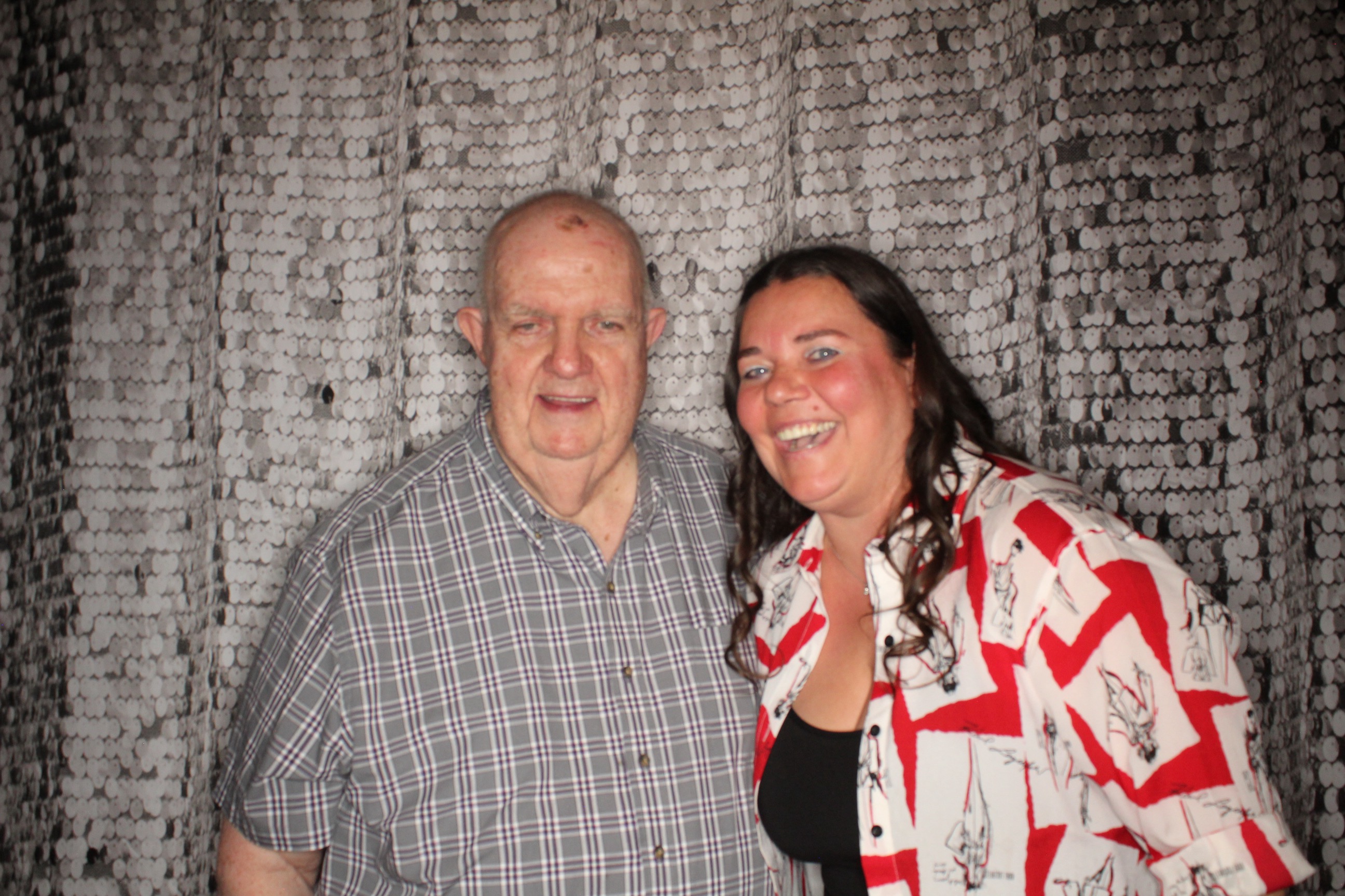 Courtney's Birthday | View more photos from the event at gallery.photoboothbillings.com/u/PhotoBoothBillings/Courtneys-Birthday