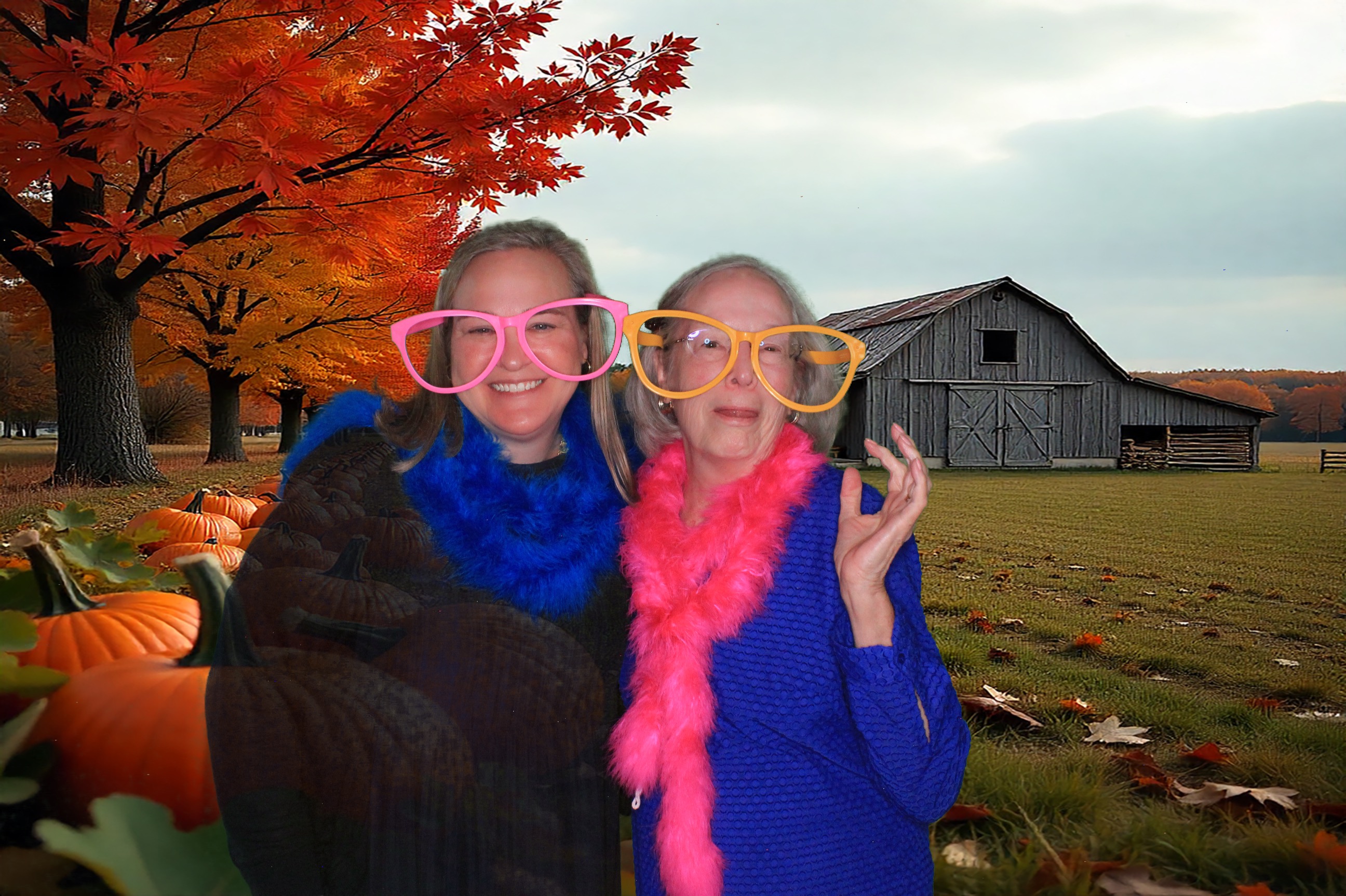 Day Lynn and Justin's Wedding | View more photos from the event at gallery.photoboothbillings.com/u/PhotoBoothBillings/Day-Lynn-and-Justins-Wedding