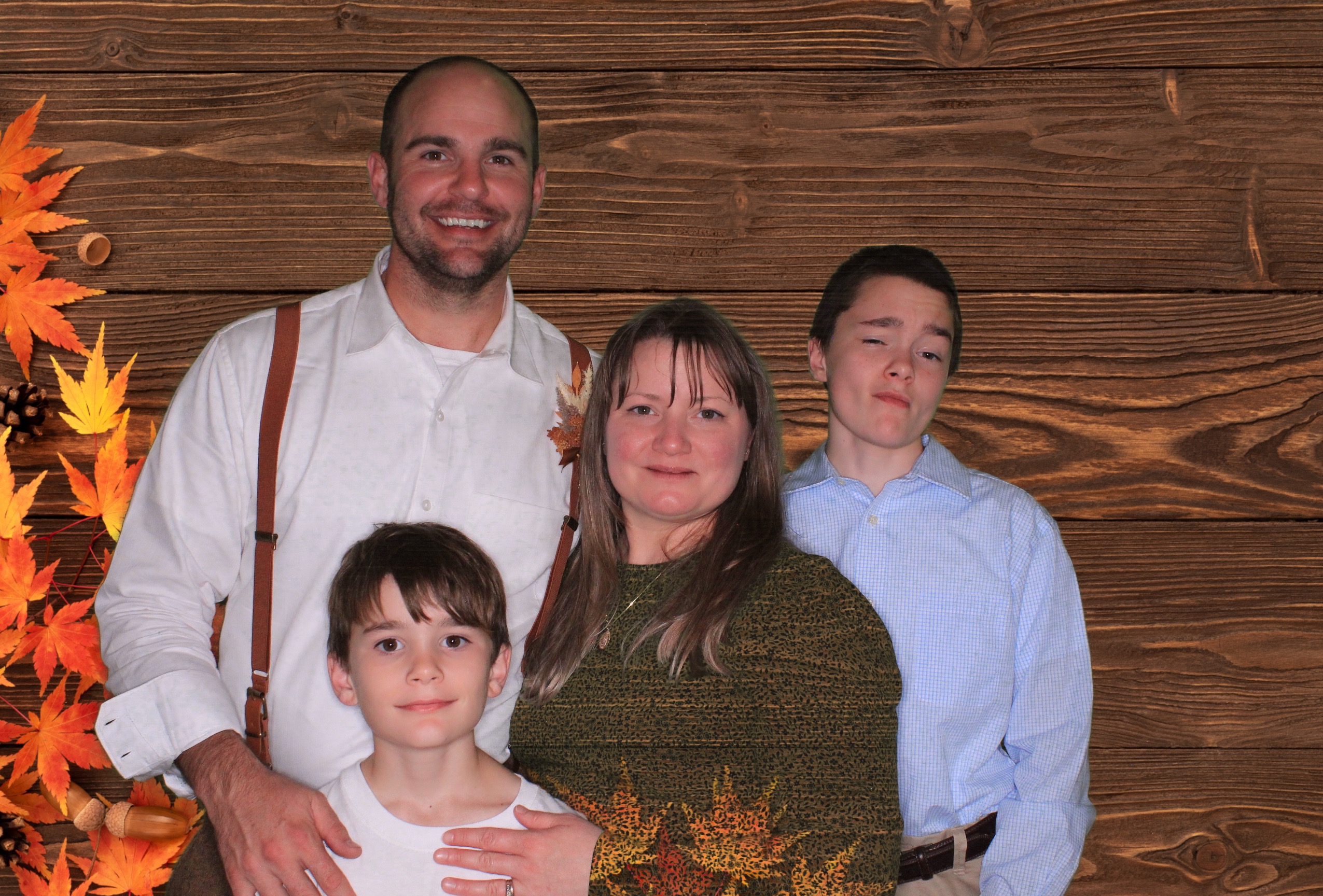 Day Lynn and Justin's Wedding | View more photos from the event at gallery.photoboothbillings.com/u/PhotoBoothBillings/Day-Lynn-and-Justins-Wedding