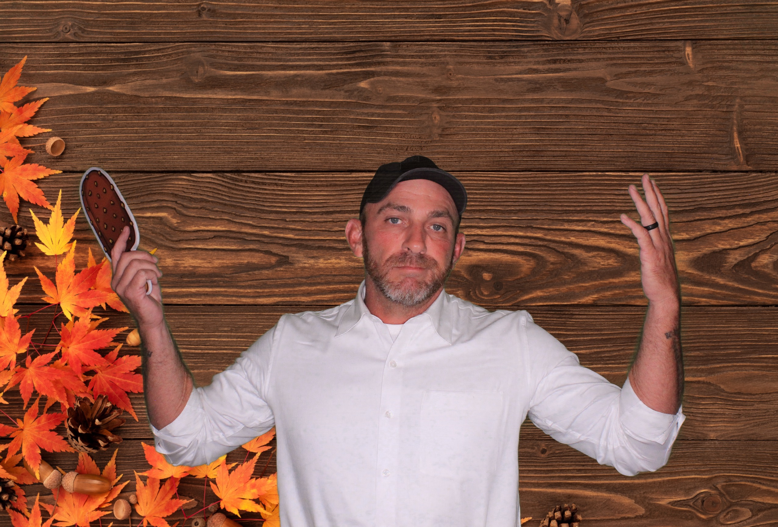 Day Lynn and Justin's Wedding | View more photos from the event at gallery.photoboothbillings.com/u/PhotoBoothBillings/Day-Lynn-and-Justins-Wedding