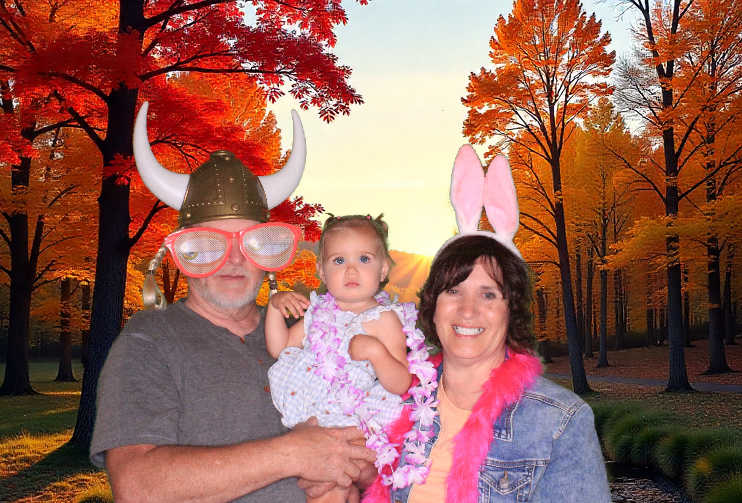 Day Lynn and Justin's Wedding | View more photos from the event at gallery.photoboothbillings.com/u/PhotoBoothBillings/Day-Lynn-and-Justins-Wedding