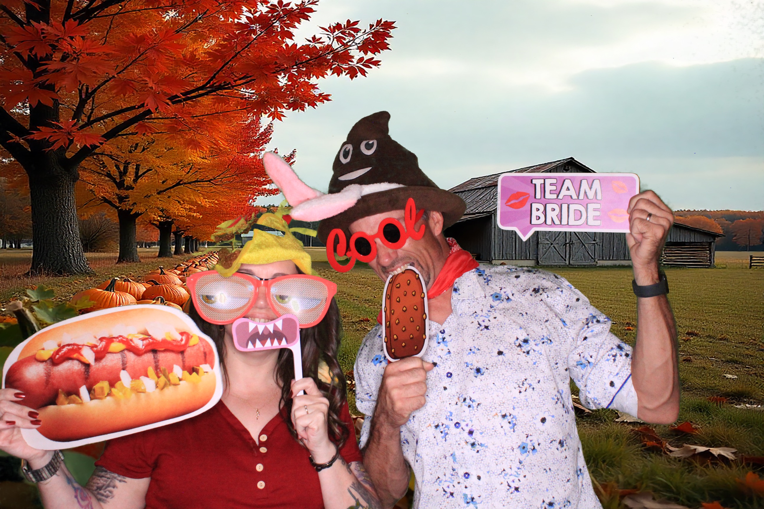 Day Lynn and Justin's Wedding | View more photos from the event at gallery.photoboothbillings.com/u/PhotoBoothBillings/Day-Lynn-and-Justins-Wedding