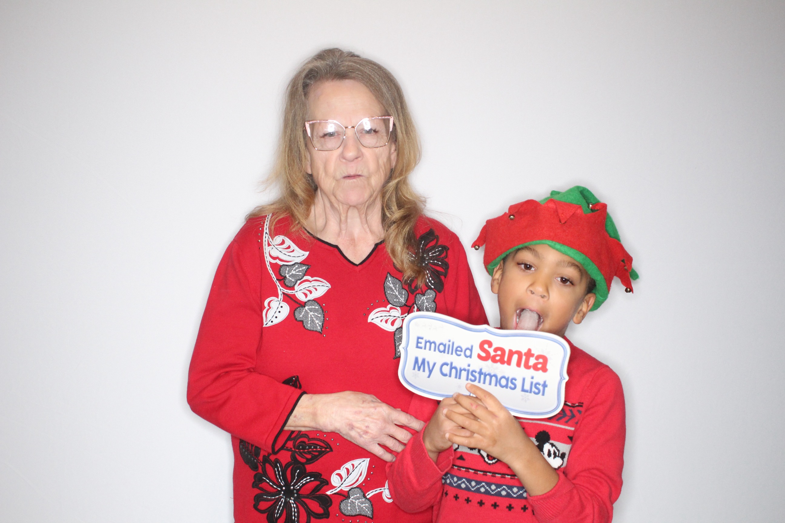 Faith E Child Bridge Party | View more photos from the event at gallery.photoboothbillings.com/u/PhotoBoothBillings/Faith-E-Child-Bridge-Party