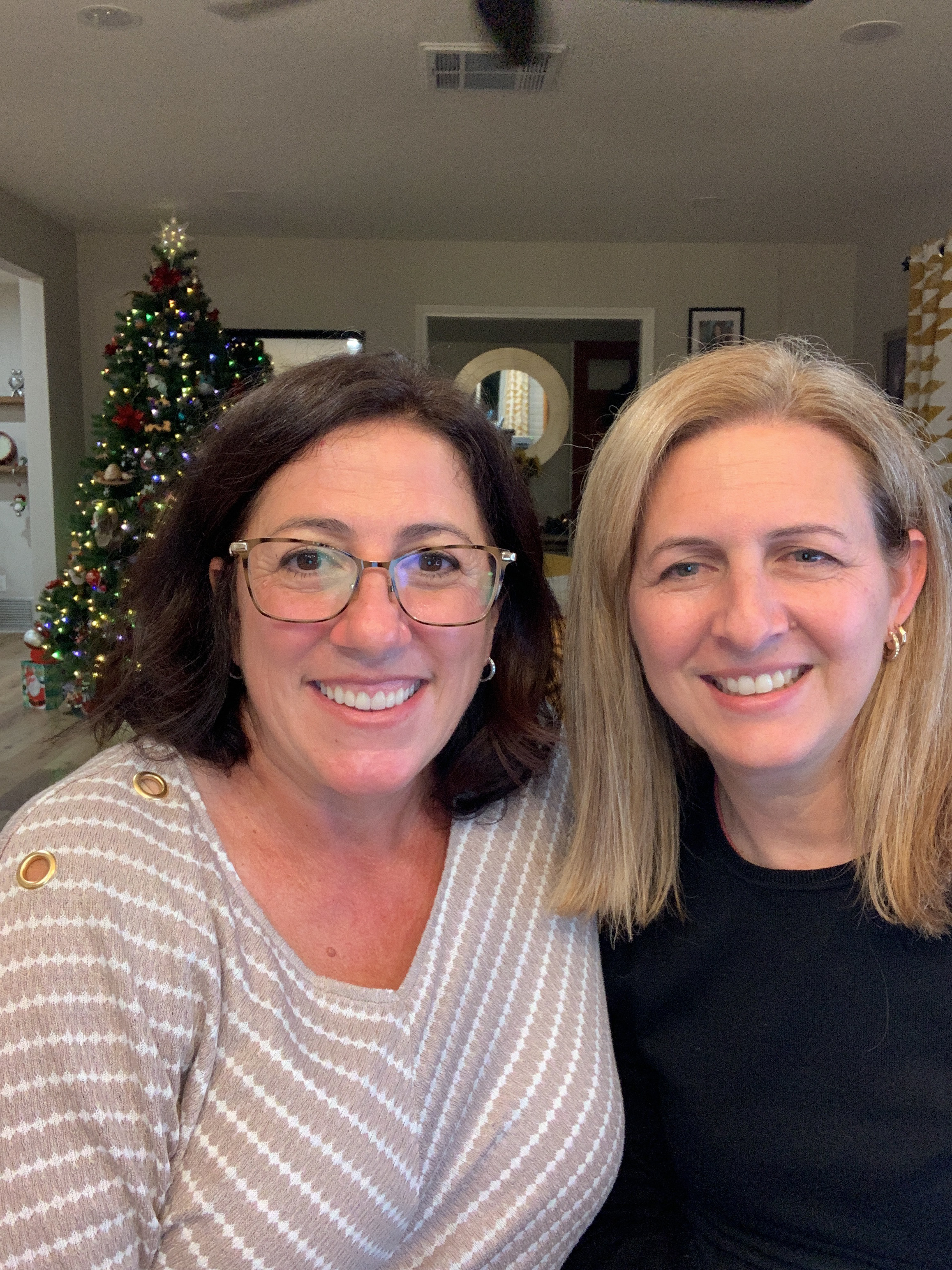 Fam Jam 2025 | View more photos from the event at gallery.photoboothbillings.com/u/PhotoBoothBillings/Fam-Jam-2025