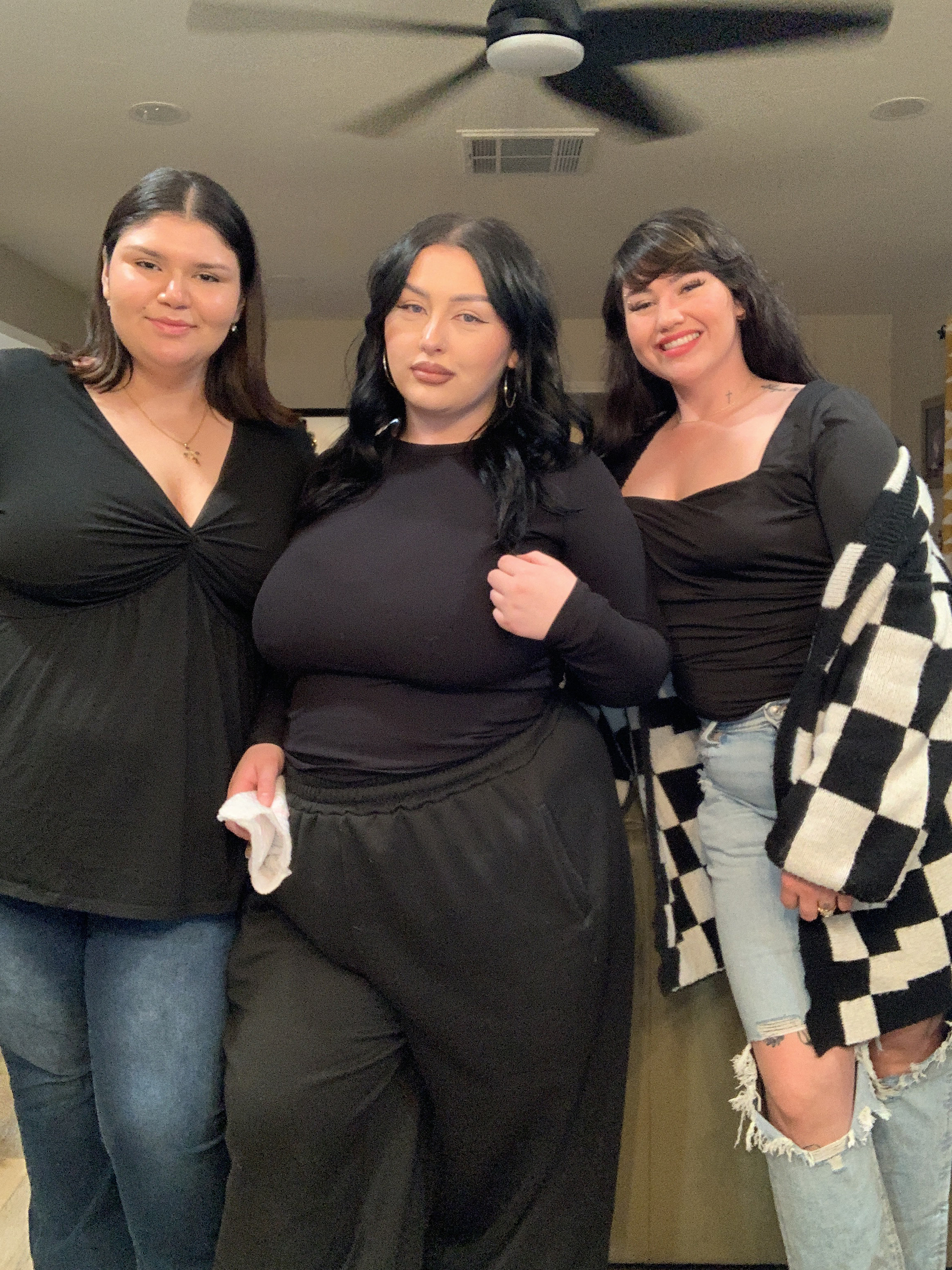 Fam Jam 2025 | View more photos from the event at gallery.photoboothbillings.com/u/PhotoBoothBillings/Fam-Jam-2025