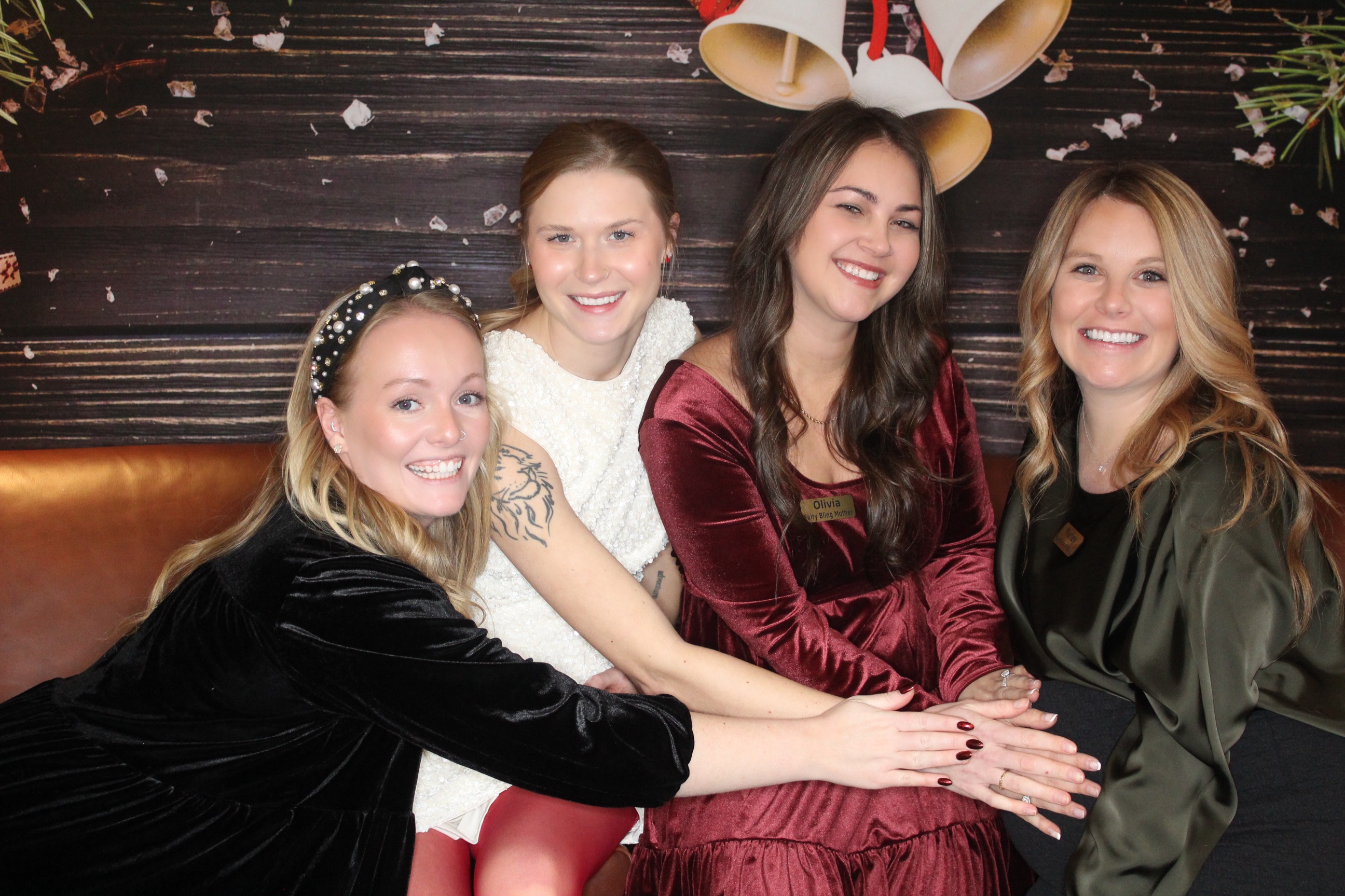 Goldsmith Gallery Holiday Party | View more photos from the event at gallery.photoboothbillings.com/u/PhotoBoothBillings/Goldsmith-Gallery-Holiday-Party