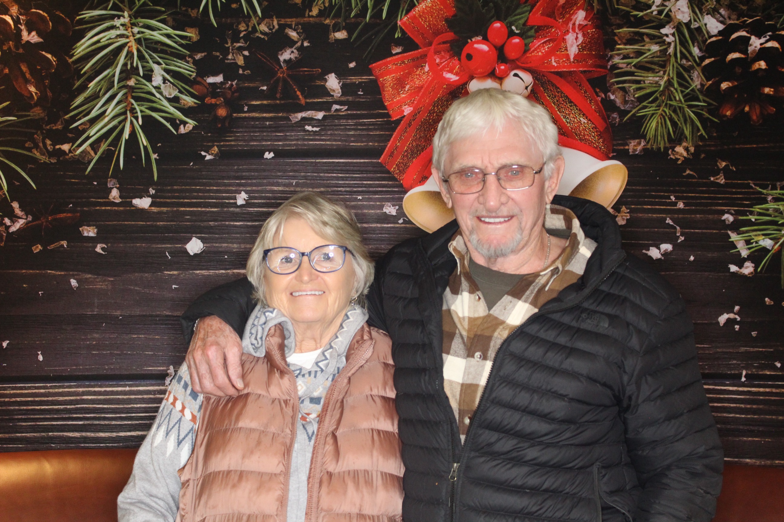 Goldsmith Gallery Holiday Party | View more photos from the event at gallery.photoboothbillings.com/u/PhotoBoothBillings/Goldsmith-Gallery-Holiday-Party