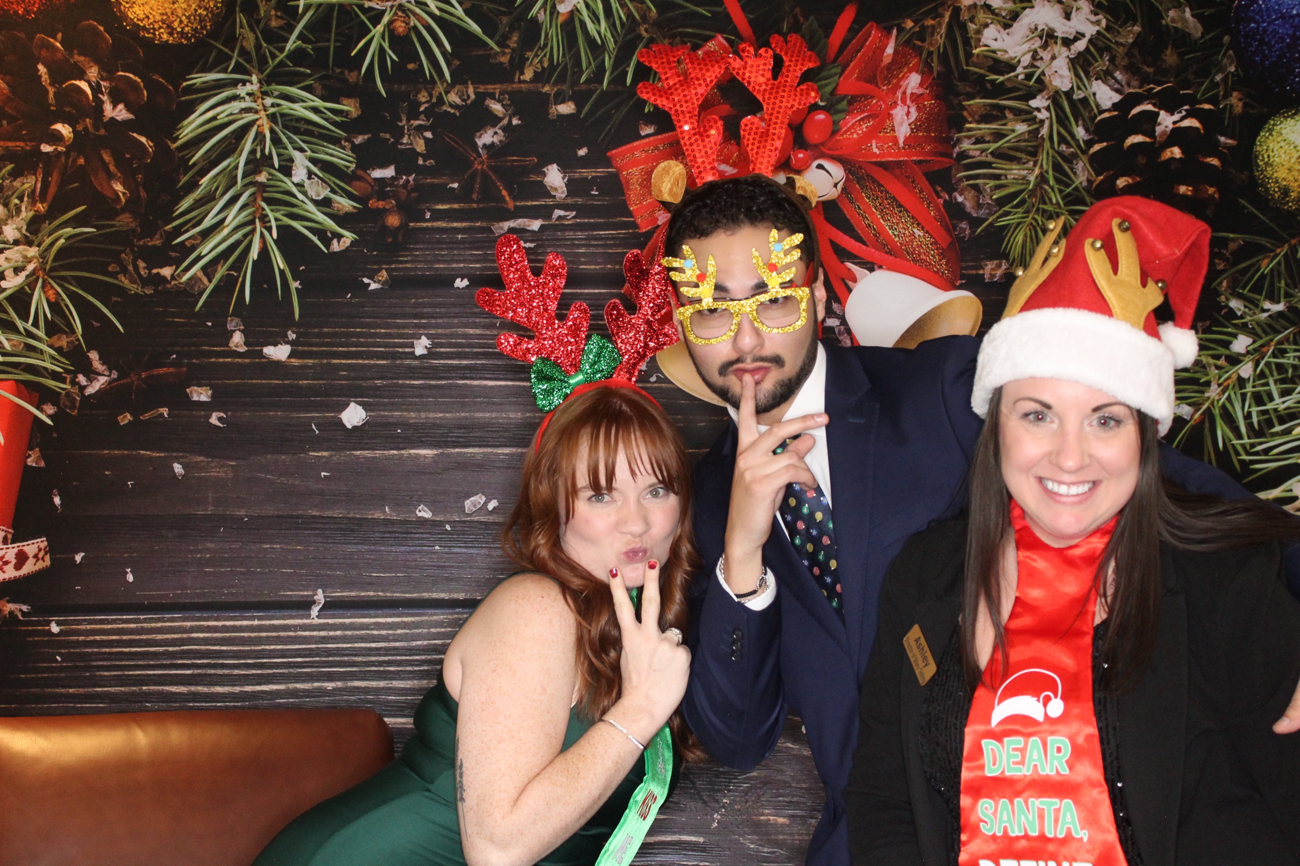 Goldsmith Gallery Holiday Party | View more photos from the event at gallery.photoboothbillings.com/u/PhotoBoothBillings/Goldsmith-Gallery-Holiday-Party