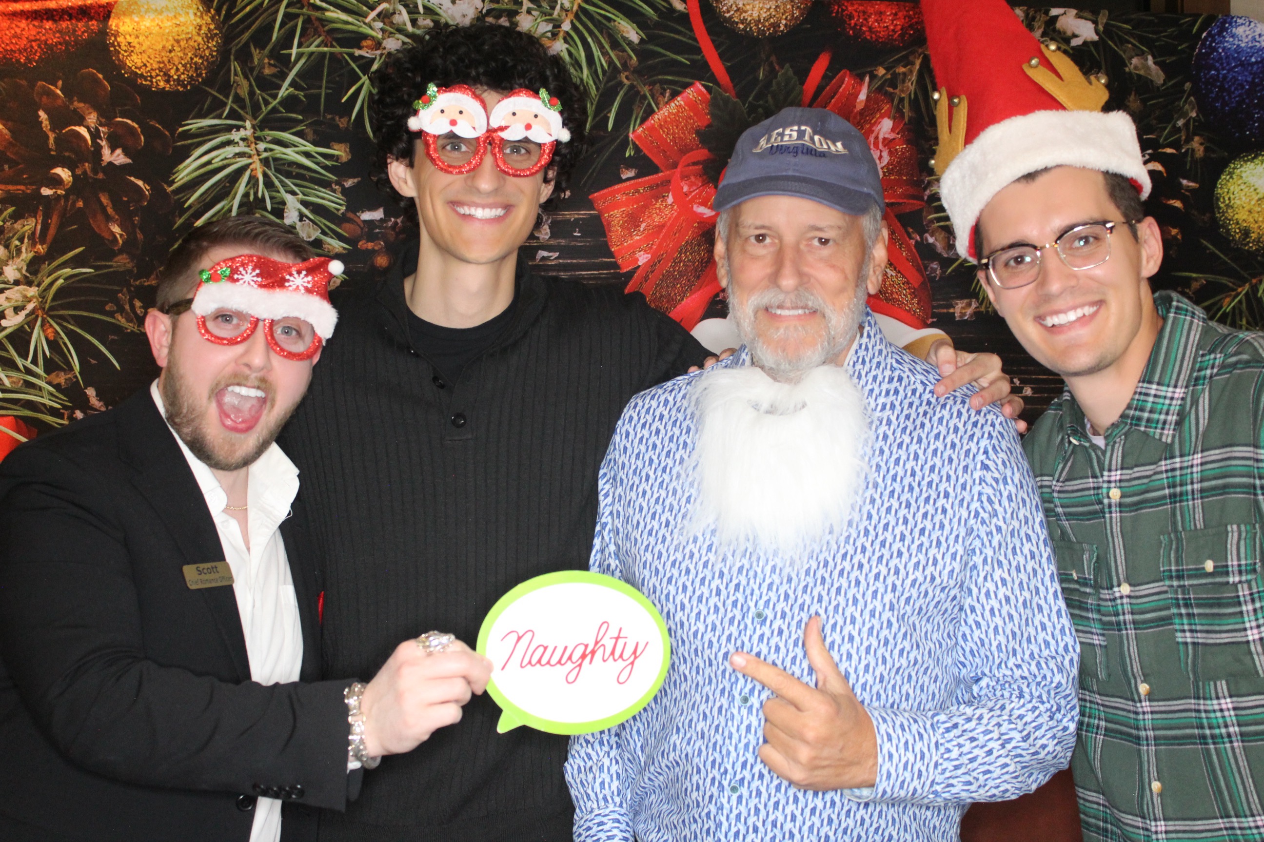 Goldsmith Gallery Holiday Party | View more photos from the event at gallery.photoboothbillings.com/u/PhotoBoothBillings/Goldsmith-Gallery-Holiday-Party