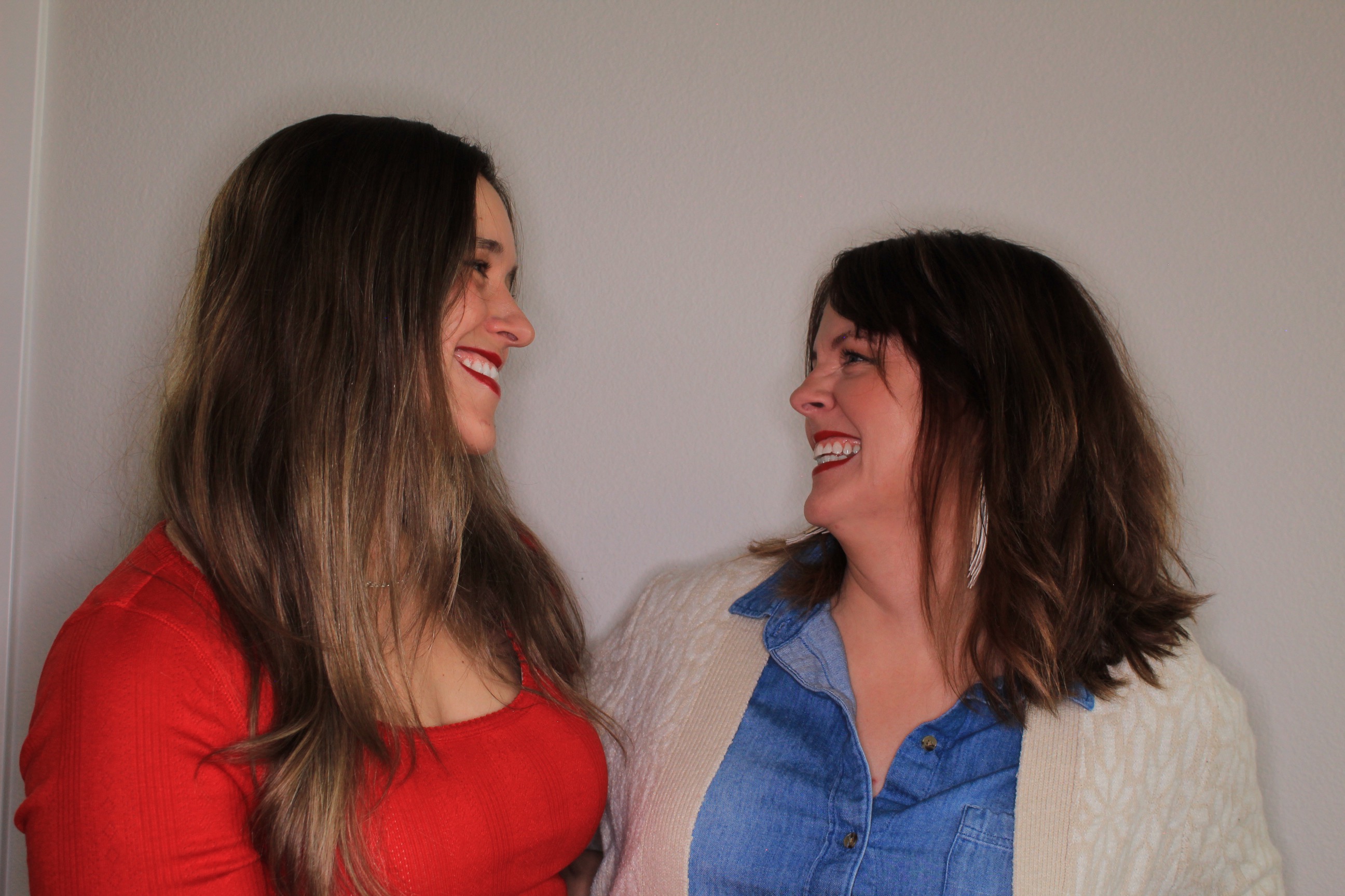 House of Colour | View more photos from the event at gallery.photoboothbillings.com/u/PhotoBoothBillings/House-of-Colour