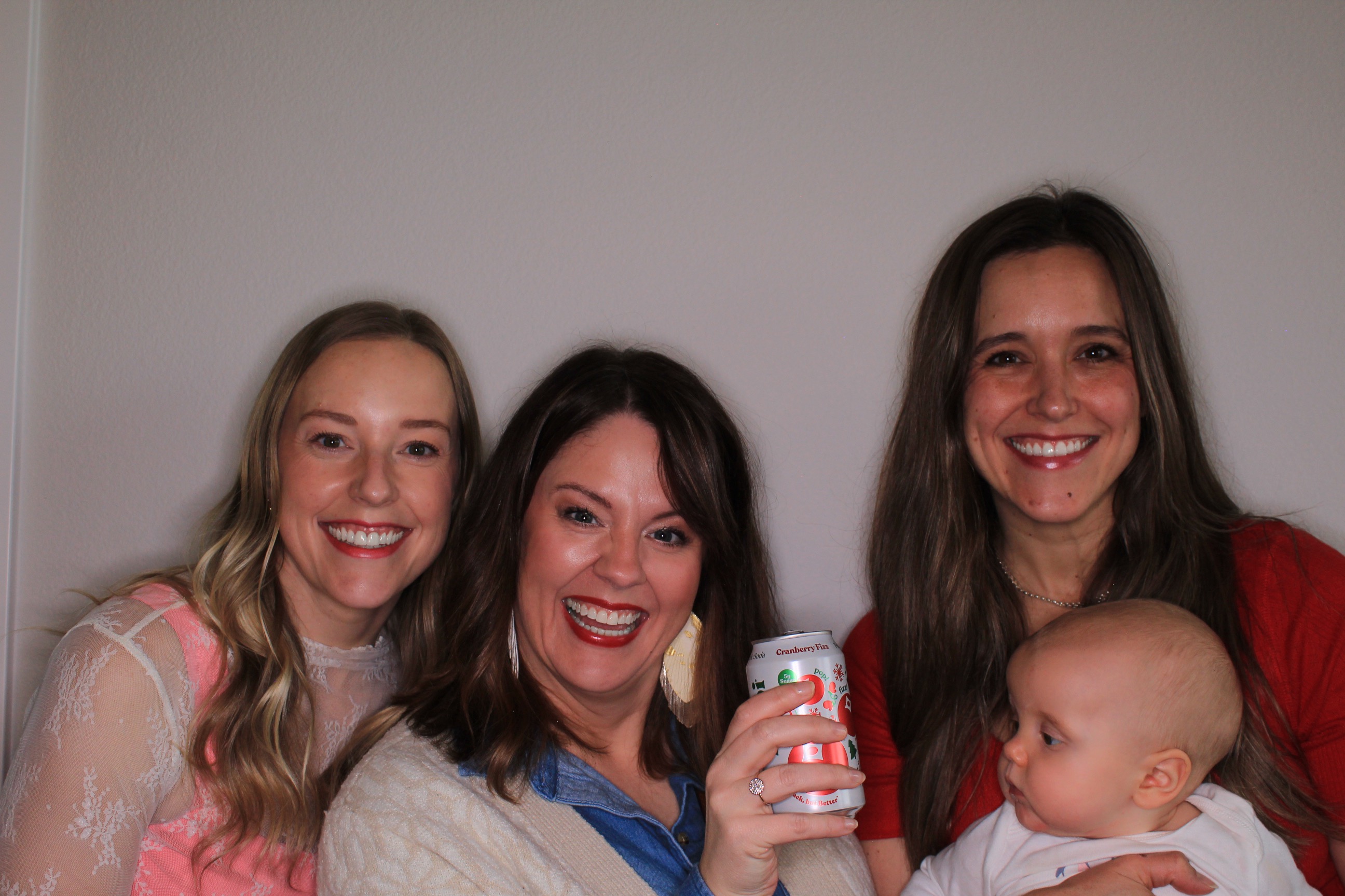 House of Colour | View more photos from the event at gallery.photoboothbillings.com/u/PhotoBoothBillings/House-of-Colour