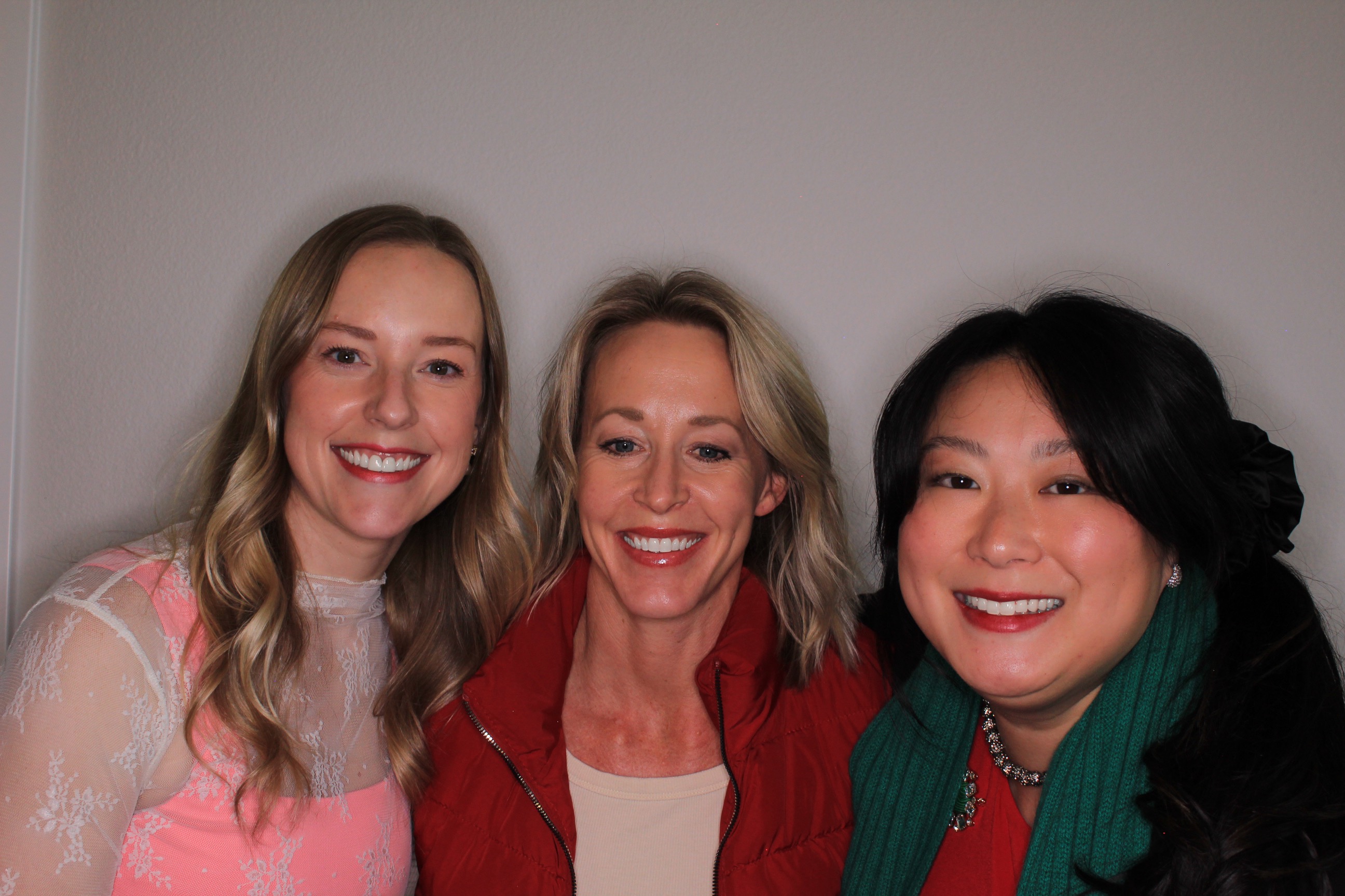 House of Colour | View more photos from the event at gallery.photoboothbillings.com/u/PhotoBoothBillings/House-of-Colour