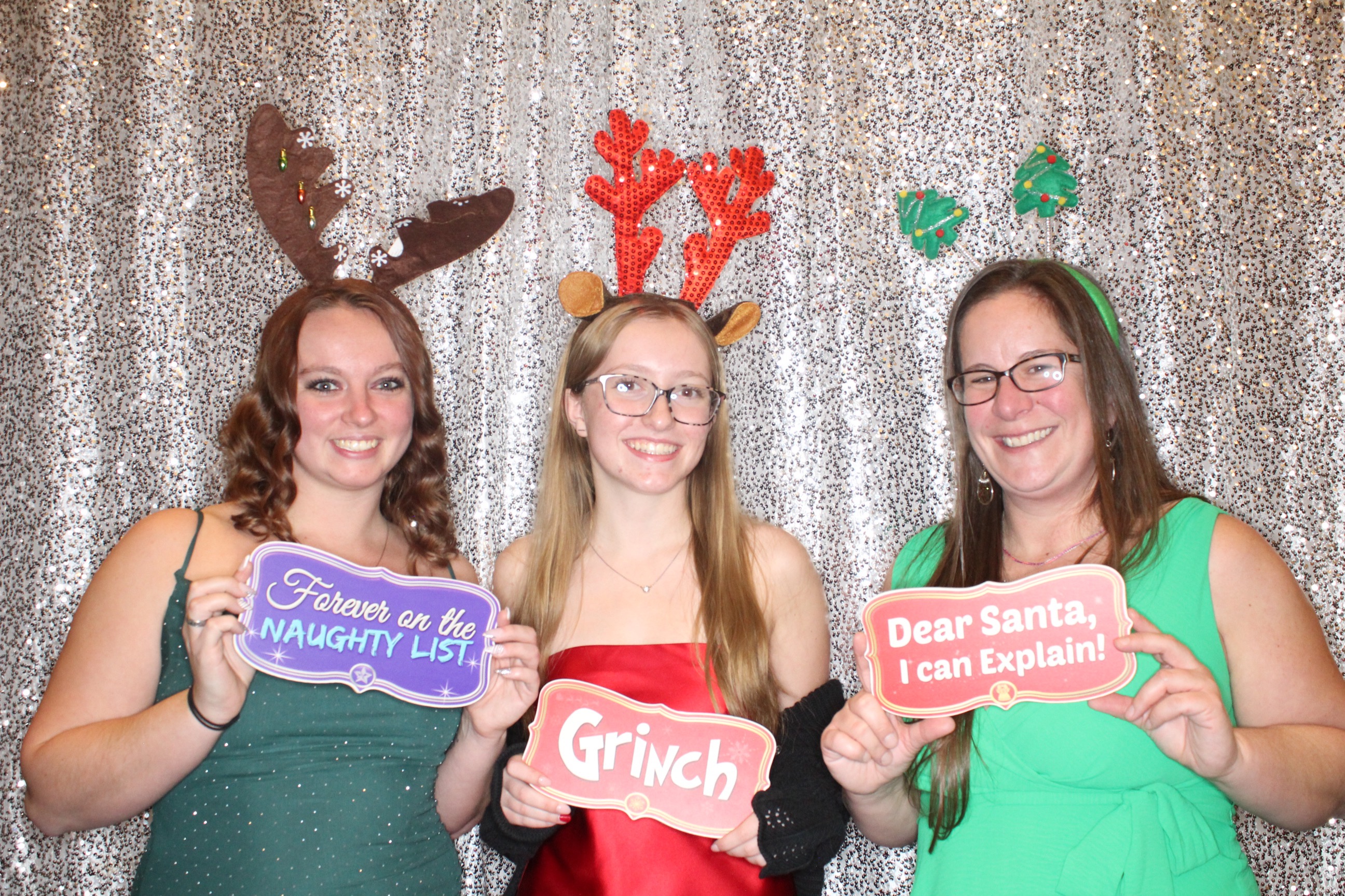 KNLC Christmas Party | View more photos from the event at gallery.photoboothbillings.com/u/PhotoBoothBillings/KNLC-Christmas-Party