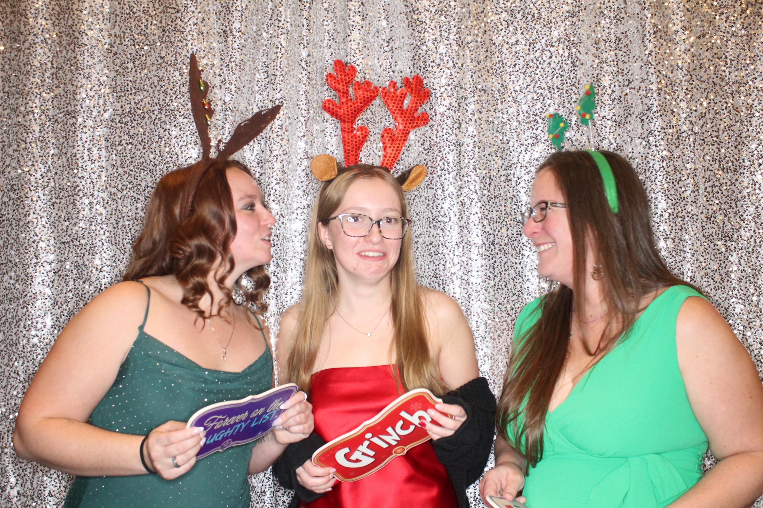 KNLC Christmas Party | View more photos from the event at gallery.photoboothbillings.com/u/PhotoBoothBillings/KNLC-Christmas-Party