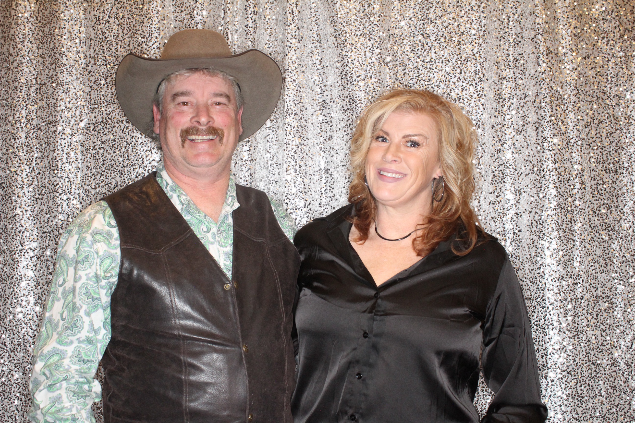 KNLC Christmas Party | View more photos from the event at gallery.photoboothbillings.com/u/PhotoBoothBillings/KNLC-Christmas-Party