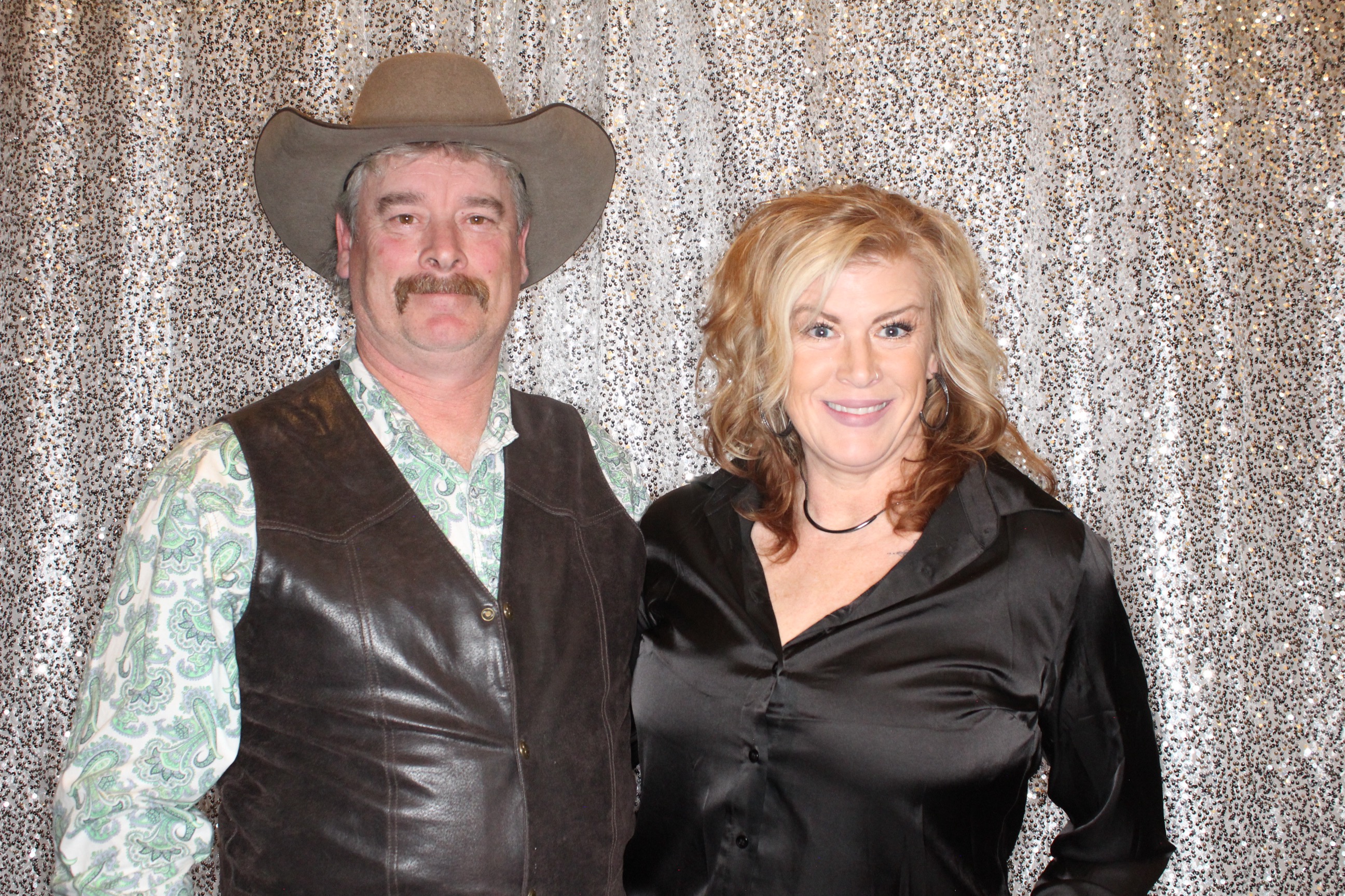 KNLC Christmas Party | View more photos from the event at gallery.photoboothbillings.com/u/PhotoBoothBillings/KNLC-Christmas-Party