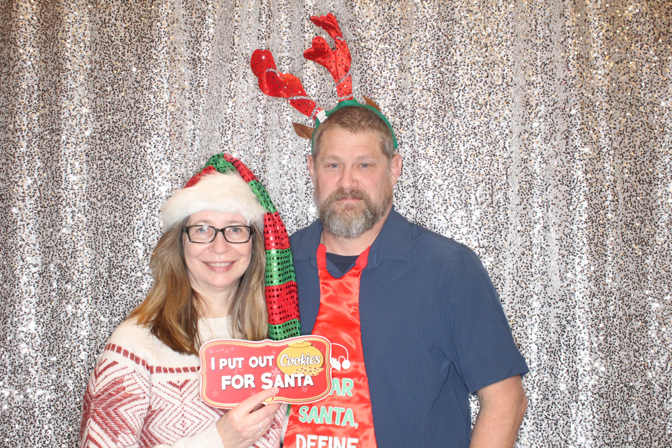 KNLC Christmas Party | View more photos from the event at gallery.photoboothbillings.com/u/PhotoBoothBillings/KNLC-Christmas-Party