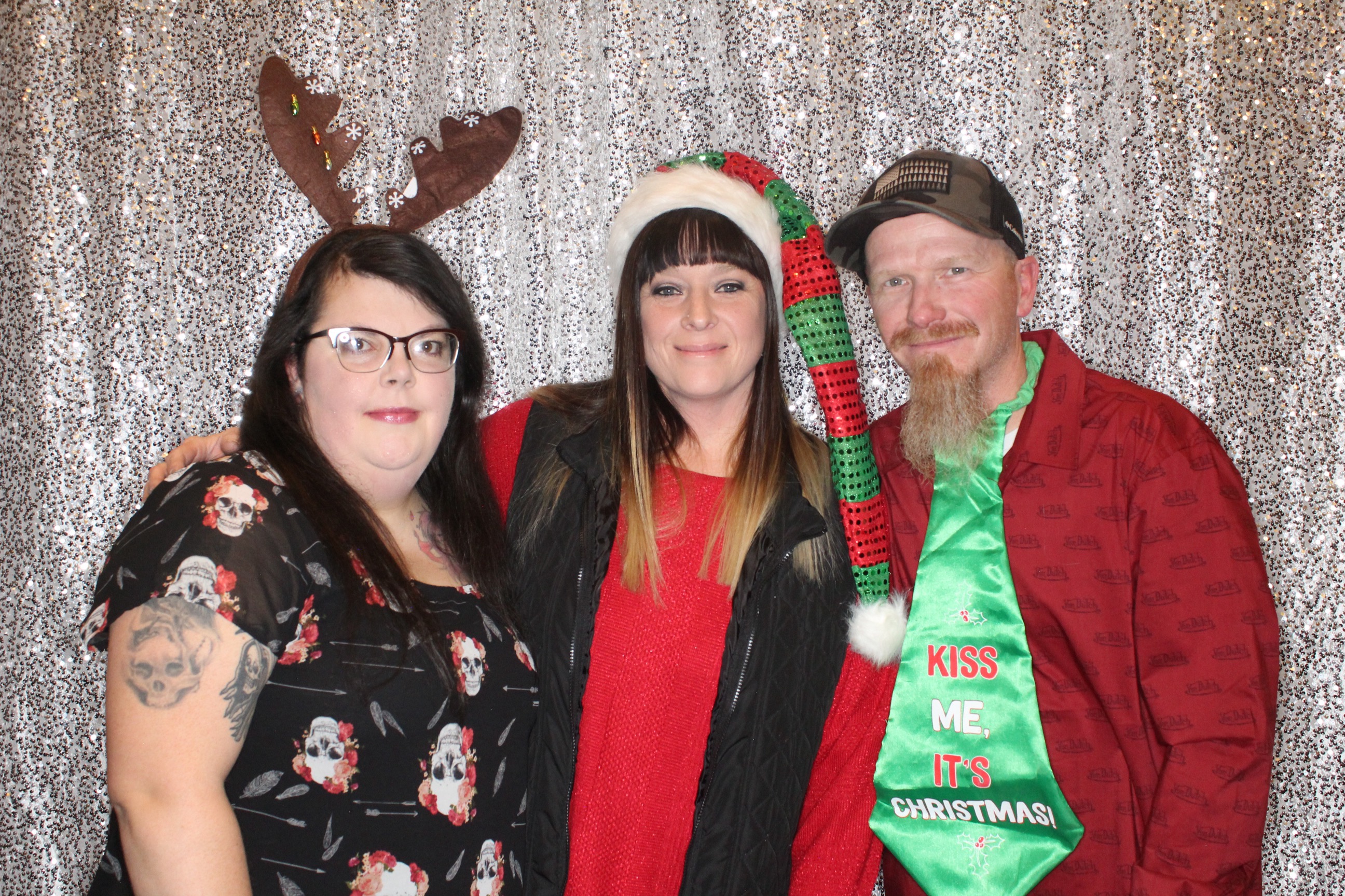 KNLC Christmas Party | View more photos from the event at gallery.photoboothbillings.com/u/PhotoBoothBillings/KNLC-Christmas-Party