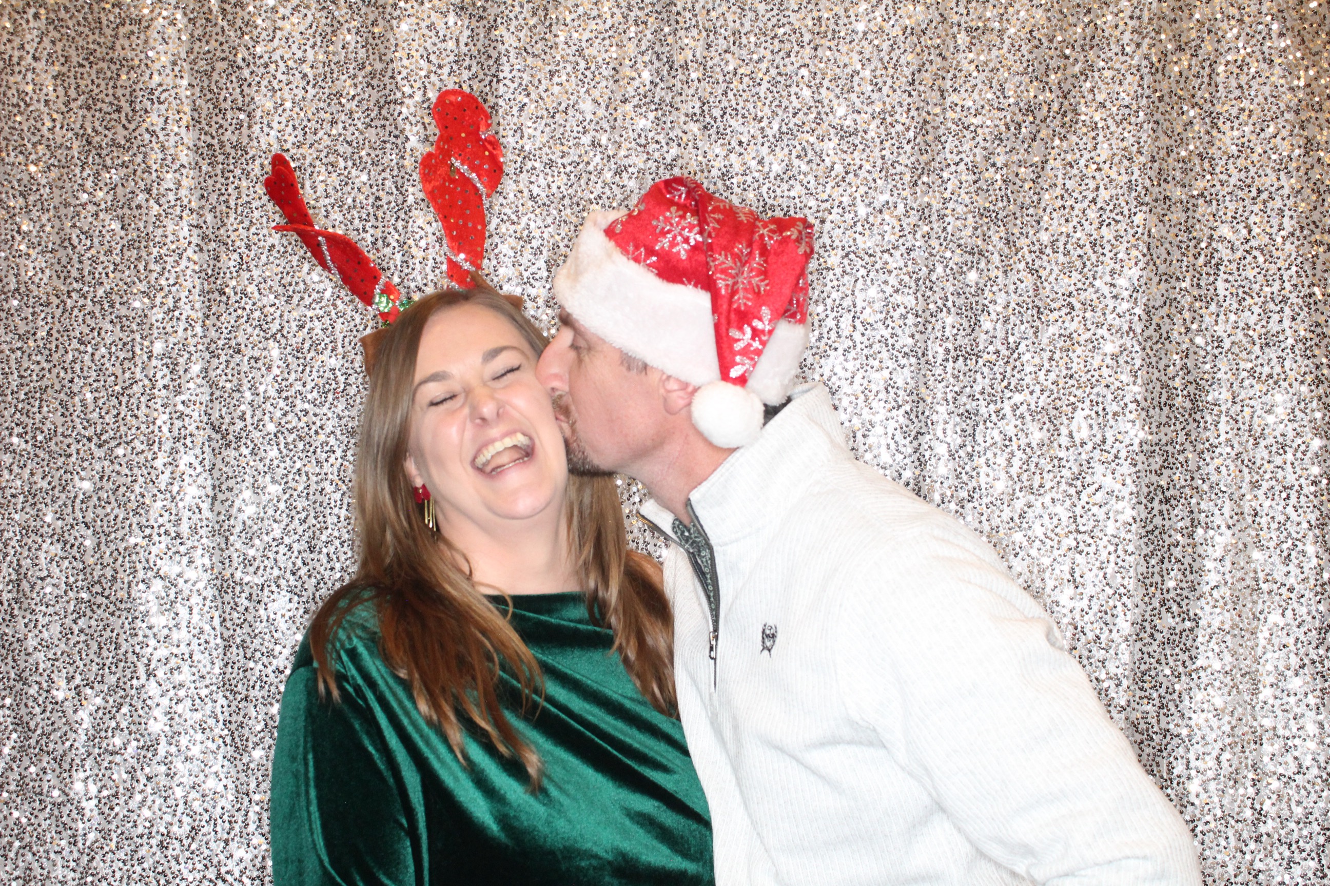 KNLC Christmas Party | View more photos from the event at gallery.photoboothbillings.com/u/PhotoBoothBillings/KNLC-Christmas-Party