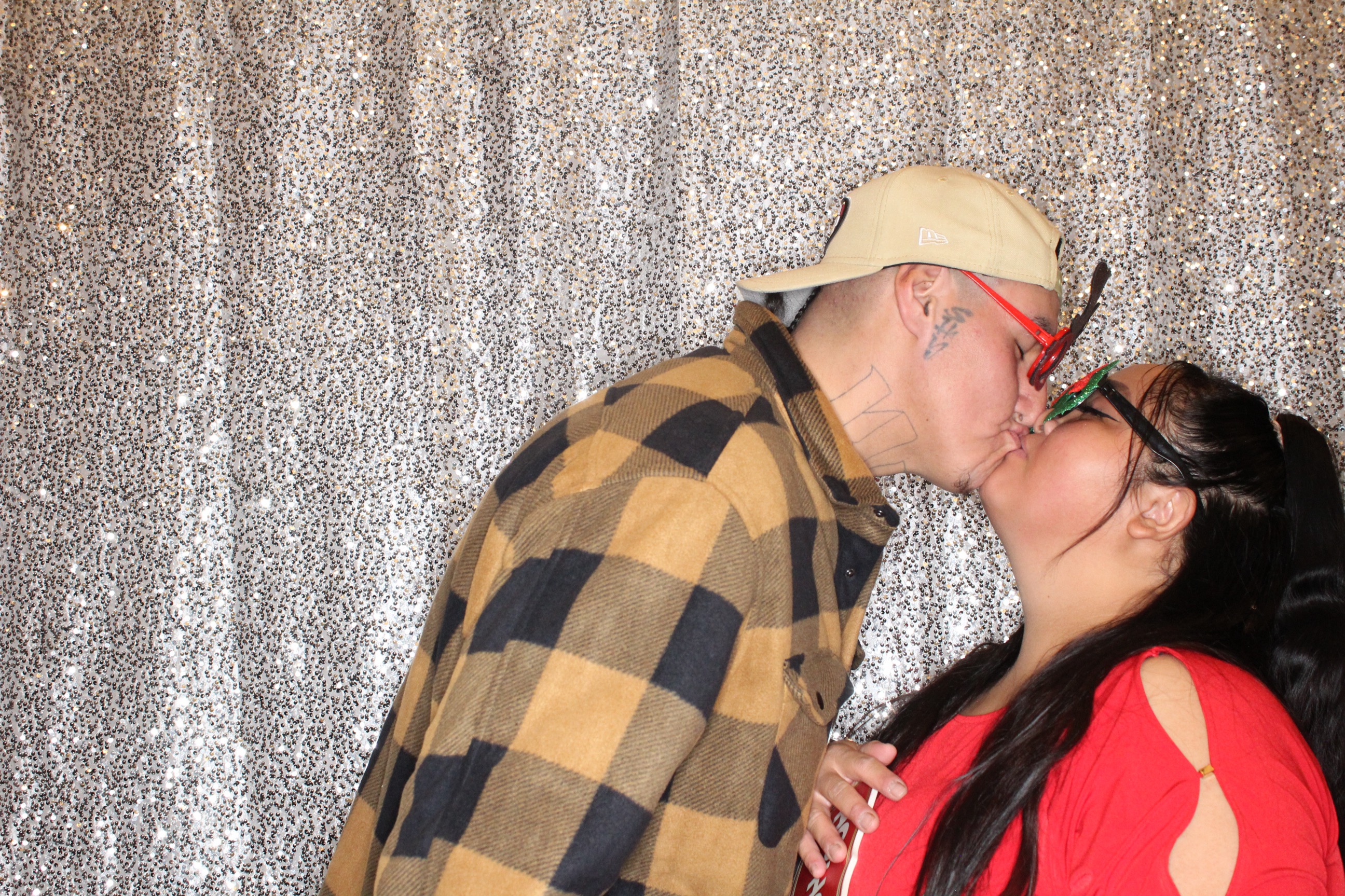 KNLC Christmas Party | View more photos from the event at gallery.photoboothbillings.com/u/PhotoBoothBillings/KNLC-Christmas-Party