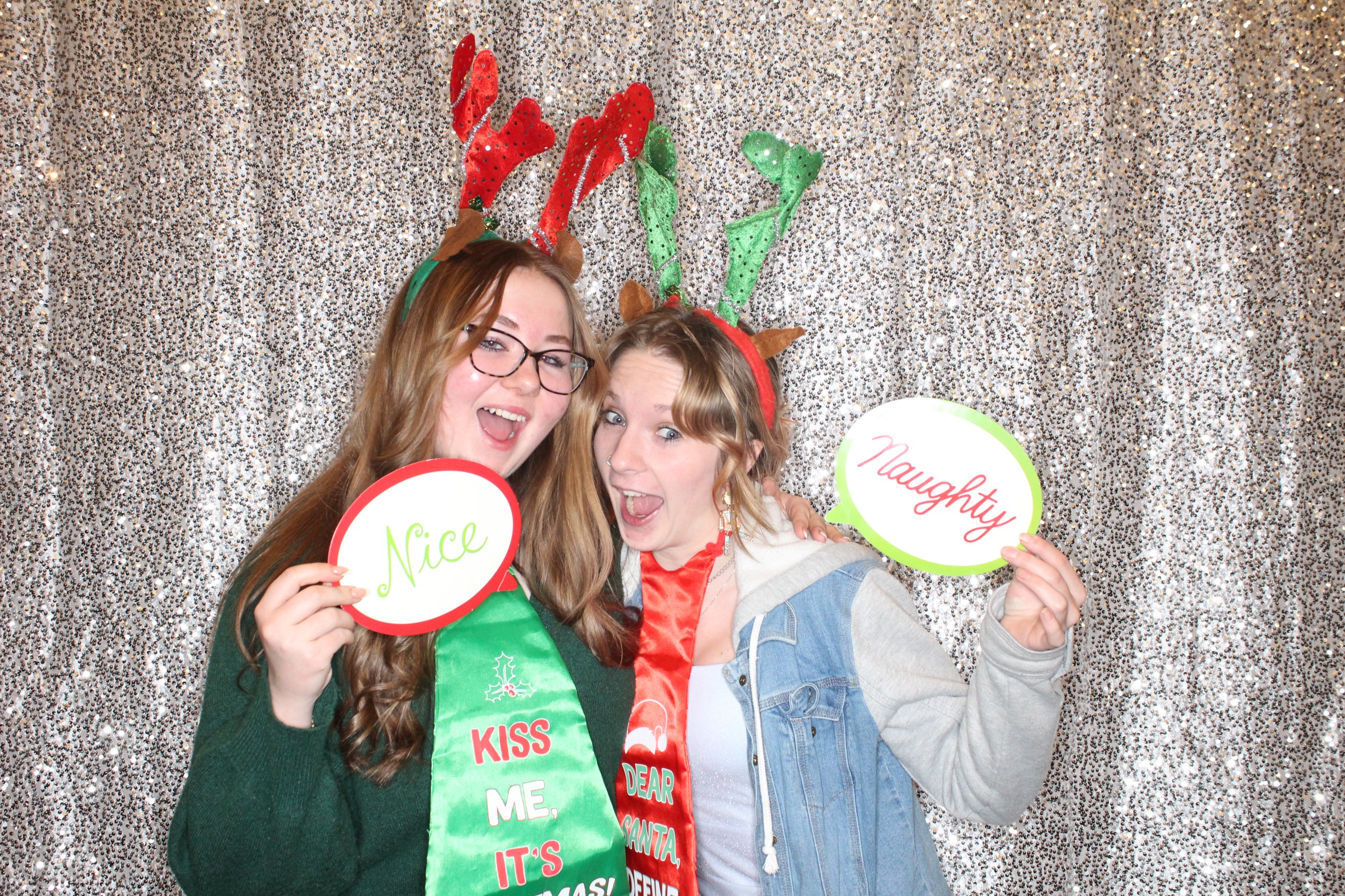 KNLC Christmas Party | View more photos from the event at gallery.photoboothbillings.com/u/PhotoBoothBillings/KNLC-Christmas-Party