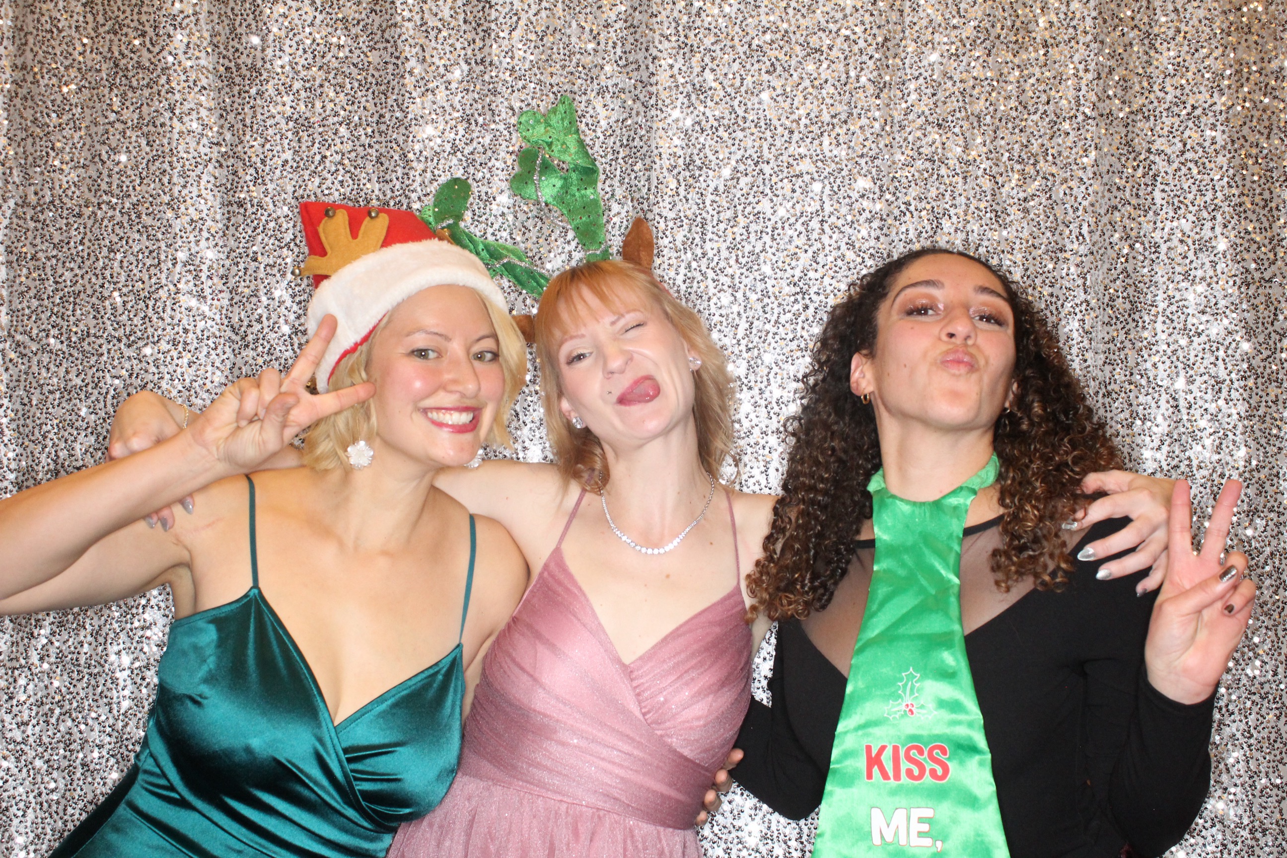 KNLC Christmas Party | View more photos from the event at gallery.photoboothbillings.com/u/PhotoBoothBillings/KNLC-Christmas-Party