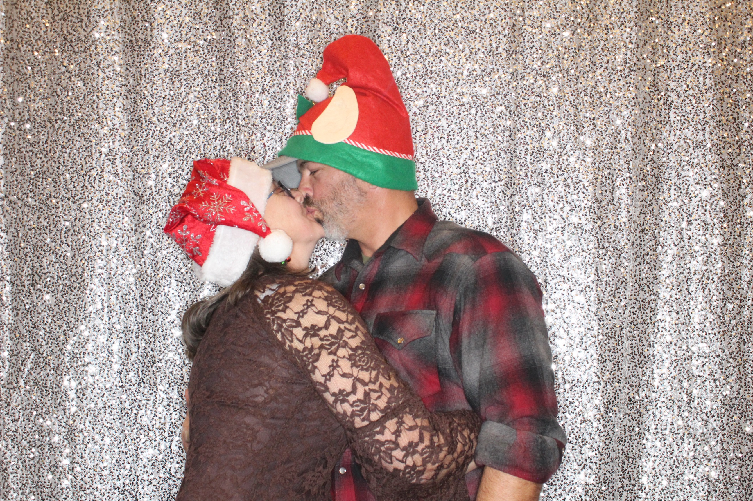 KNLC Christmas Party | View more photos from the event at gallery.photoboothbillings.com/u/PhotoBoothBillings/KNLC-Christmas-Party