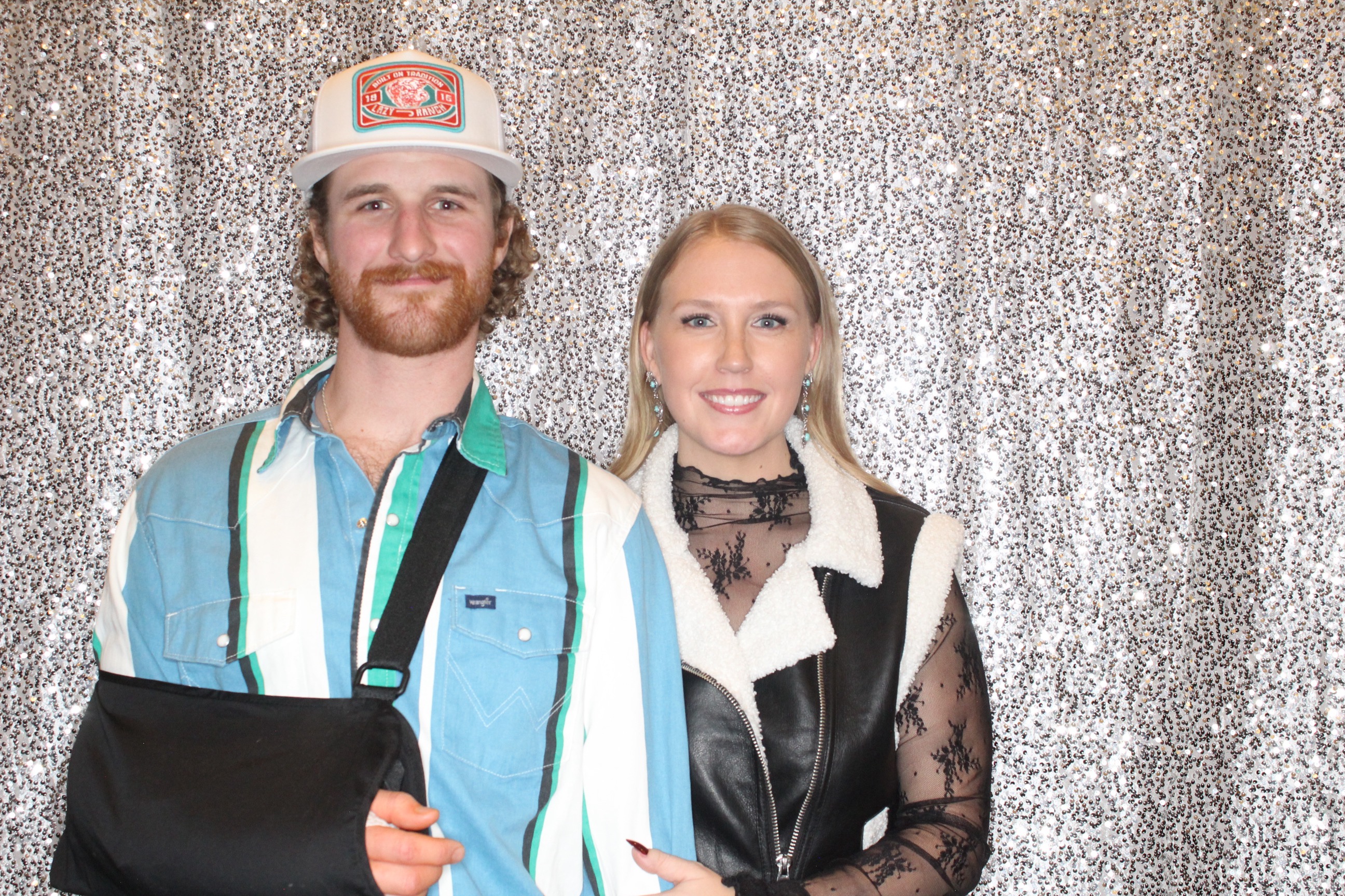 KNLC Christmas Party | View more photos from the event at gallery.photoboothbillings.com/u/PhotoBoothBillings/KNLC-Christmas-Party