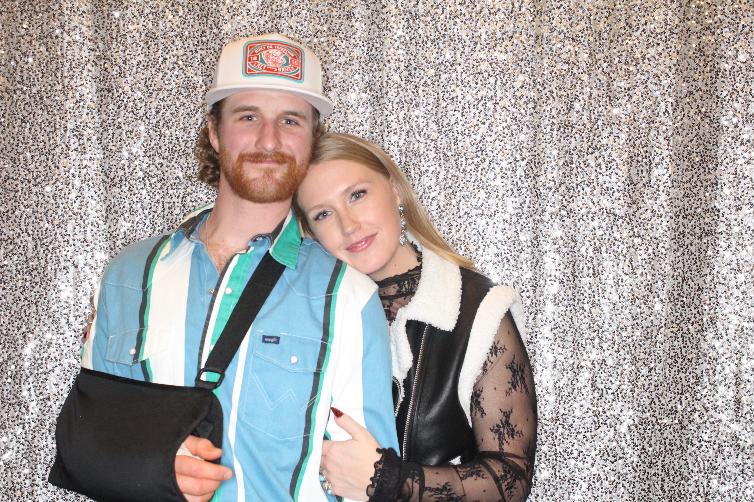 KNLC Christmas Party | View more photos from the event at gallery.photoboothbillings.com/u/PhotoBoothBillings/KNLC-Christmas-Party