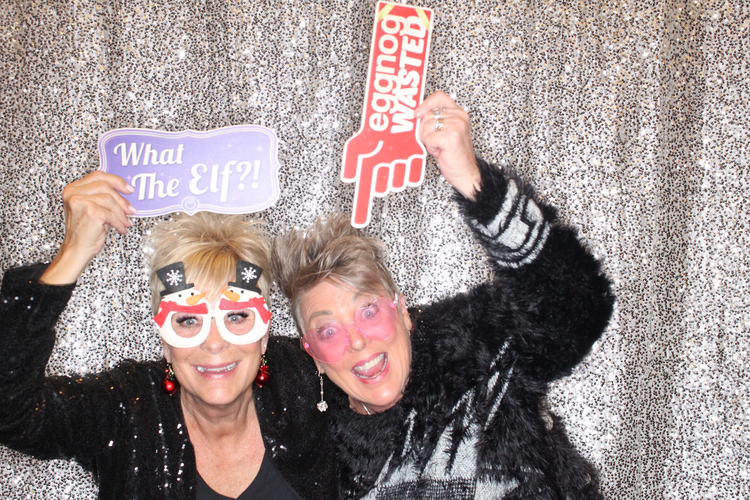 KNLC Christmas Party | View more photos from the event at gallery.photoboothbillings.com/u/PhotoBoothBillings/KNLC-Christmas-Party