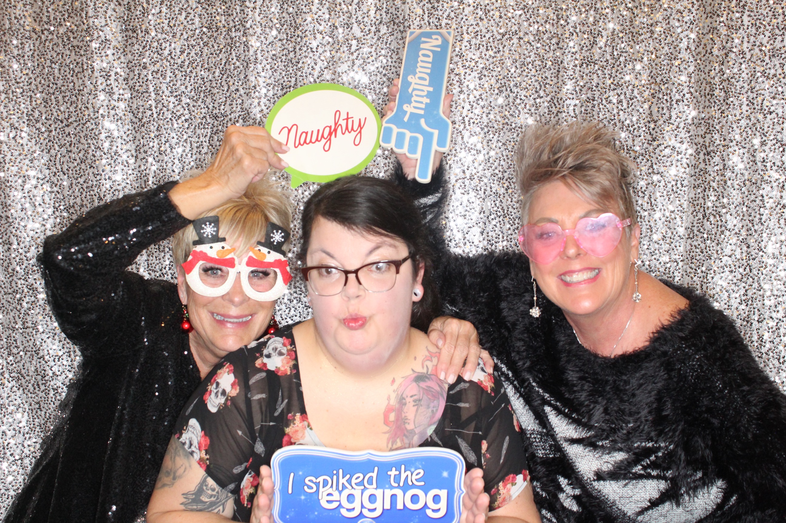 KNLC Christmas Party | View more photos from the event at gallery.photoboothbillings.com/u/PhotoBoothBillings/KNLC-Christmas-Party