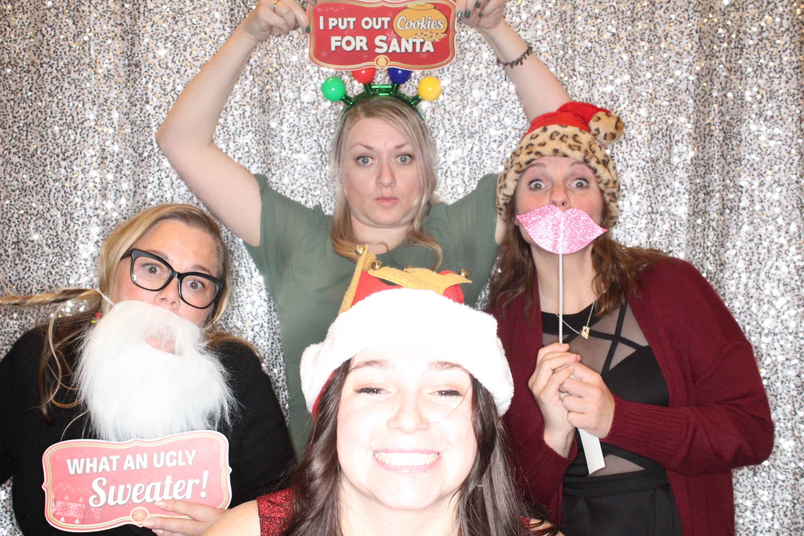 KNLC Christmas Party | View more photos from the event at gallery.photoboothbillings.com/u/PhotoBoothBillings/KNLC-Christmas-Party