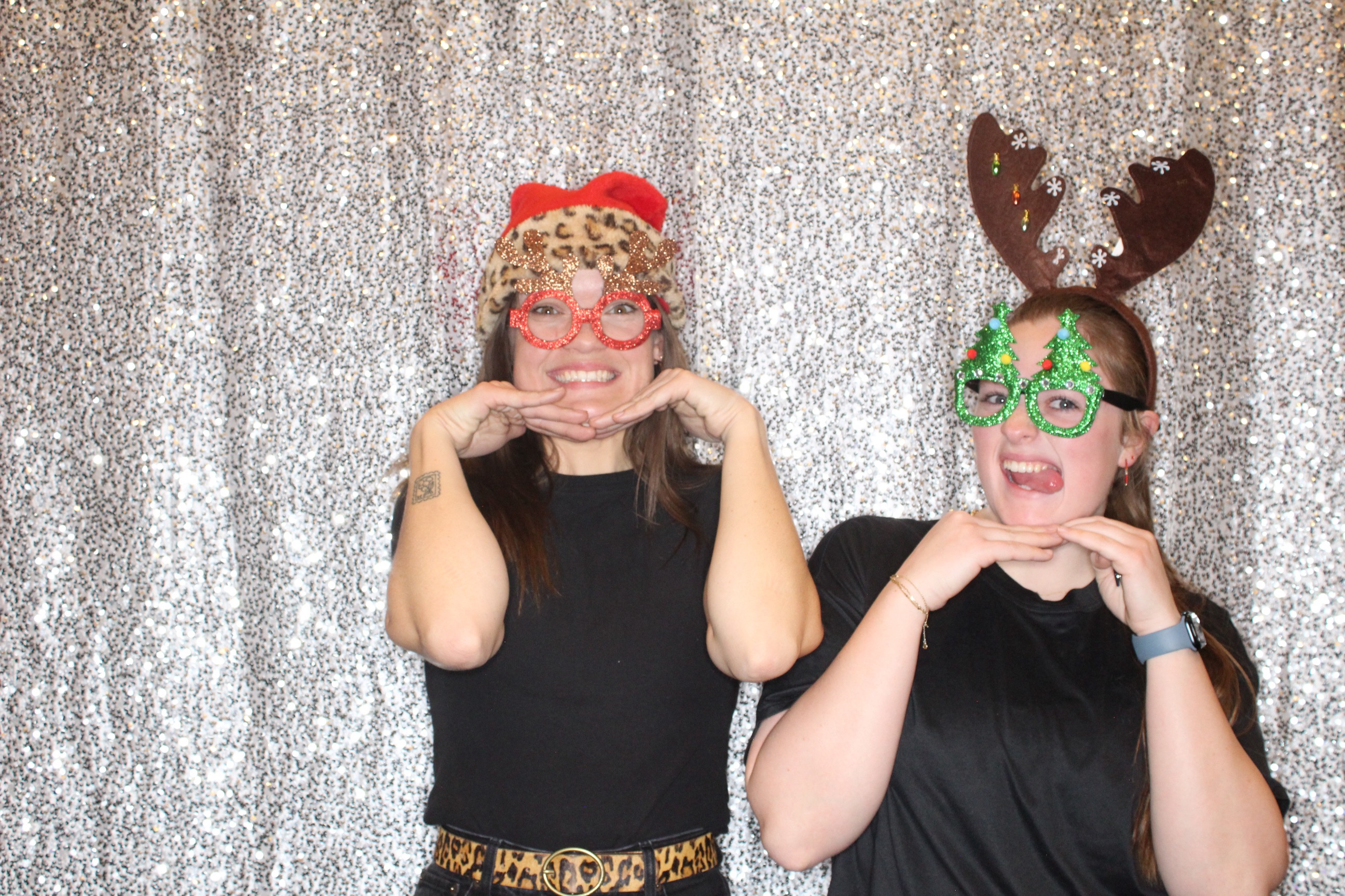 KNLC Christmas Party | View more photos from the event at gallery.photoboothbillings.com/u/PhotoBoothBillings/KNLC-Christmas-Party