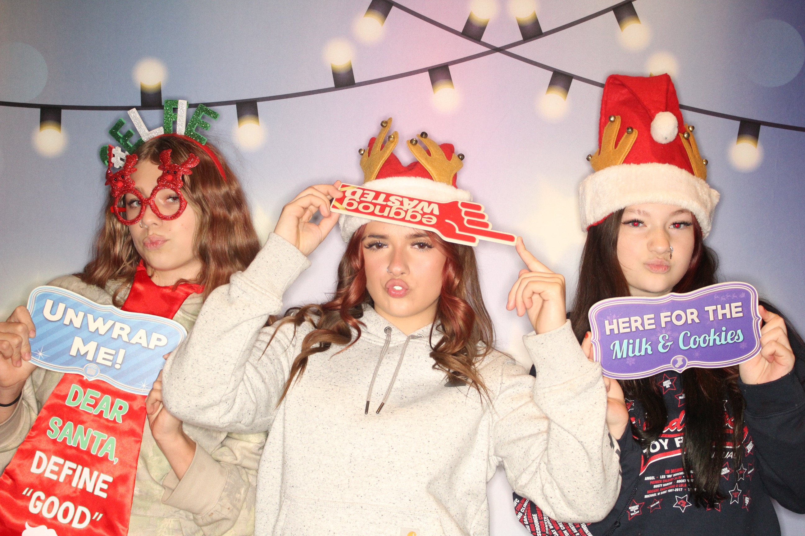 Masterlube Holiday Party | View more photos from the event at gallery.photoboothbillings.com/u/PhotoBoothBillings/Masterlube-Holiday-Party