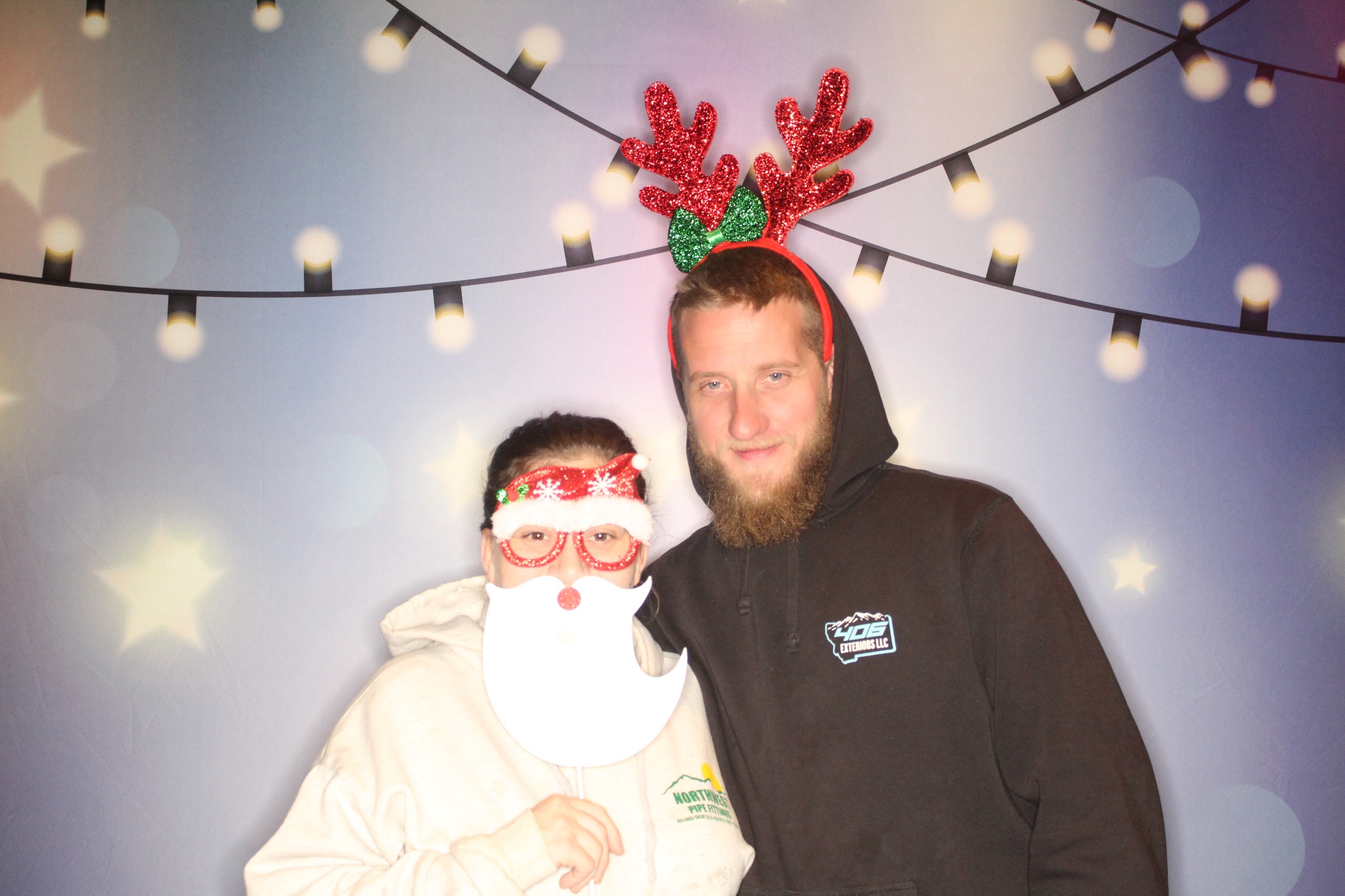 Masterlube Holiday Party | View more photos from the event at gallery.photoboothbillings.com/u/PhotoBoothBillings/Masterlube-Holiday-Party