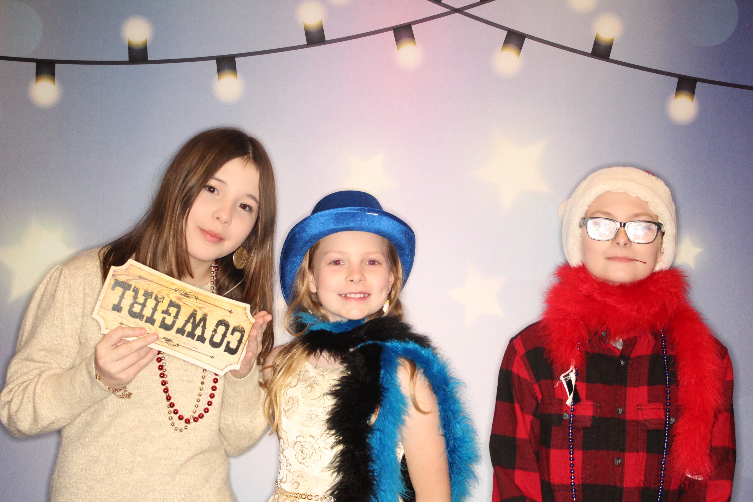 Masterlube Holiday Party | View more photos from the event at gallery.photoboothbillings.com/u/PhotoBoothBillings/Masterlube-Holiday-Party