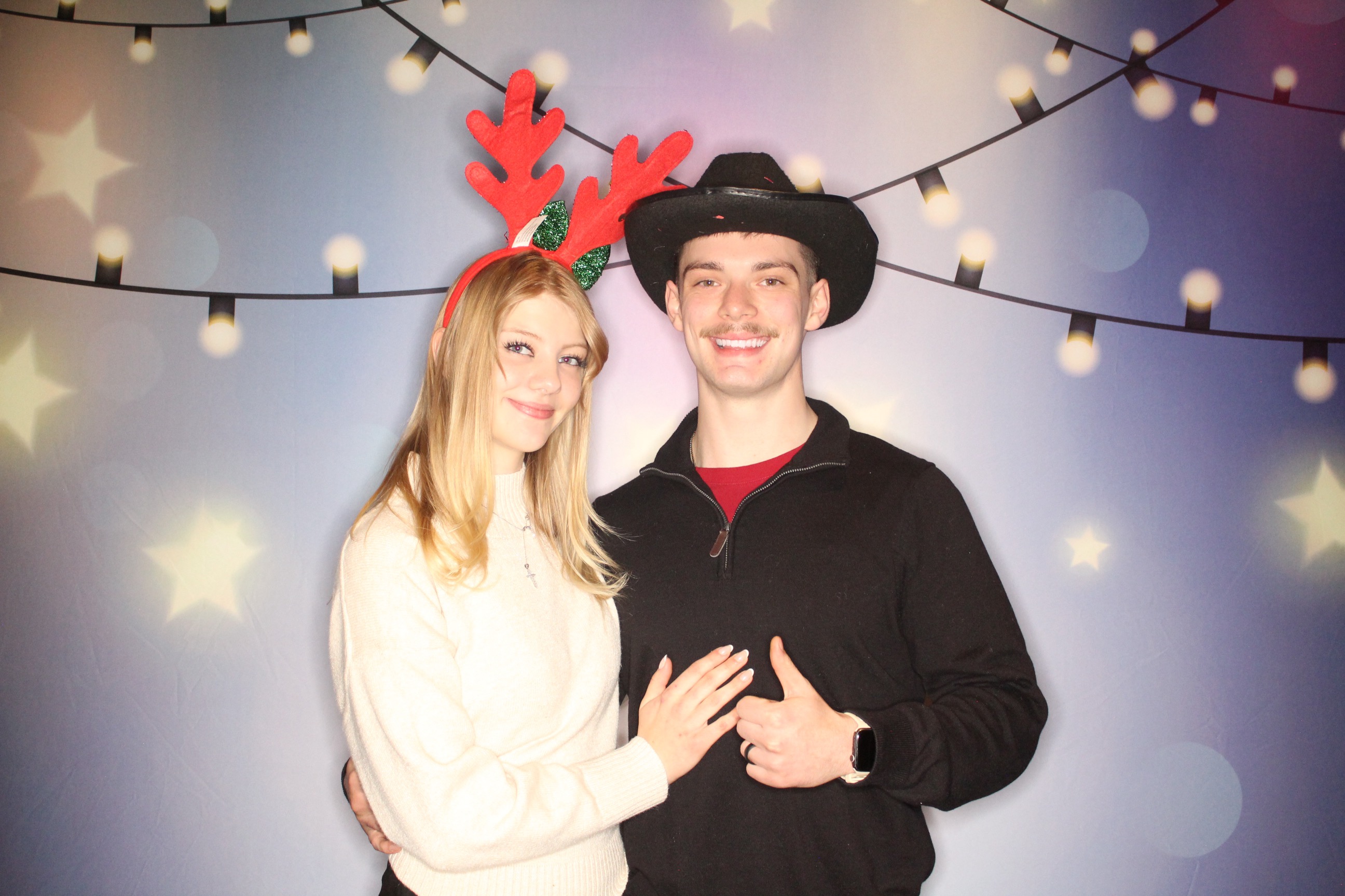 Masterlube Holiday Party | View more photos from the event at gallery.photoboothbillings.com/u/PhotoBoothBillings/Masterlube-Holiday-Party